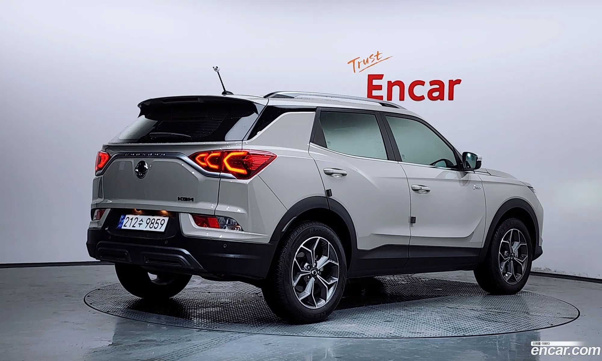 KG Mobility (SsangYong) Beautiful Korando 2024 — 29