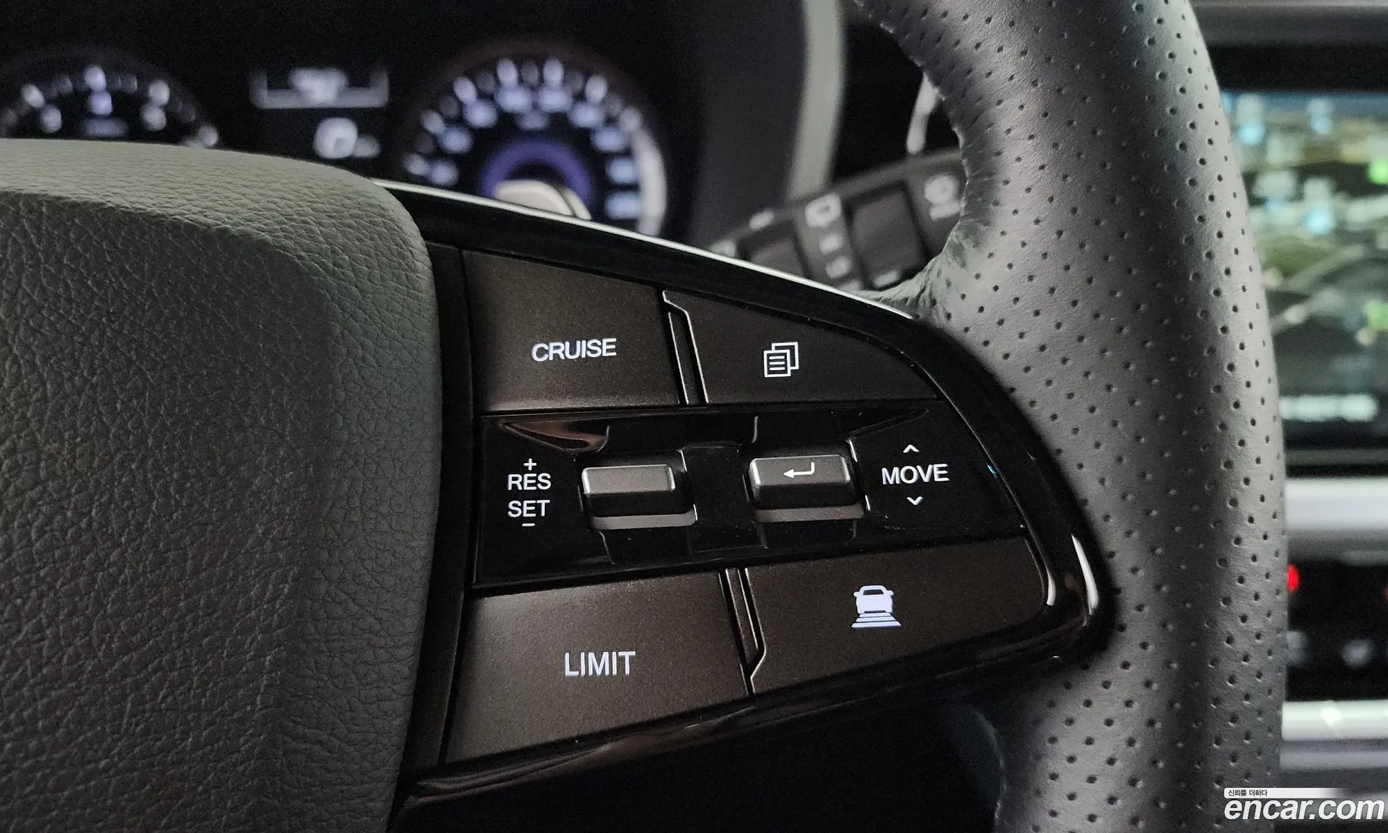 KG Mobility (SsangYong) Beautiful Korando 2024 — 33