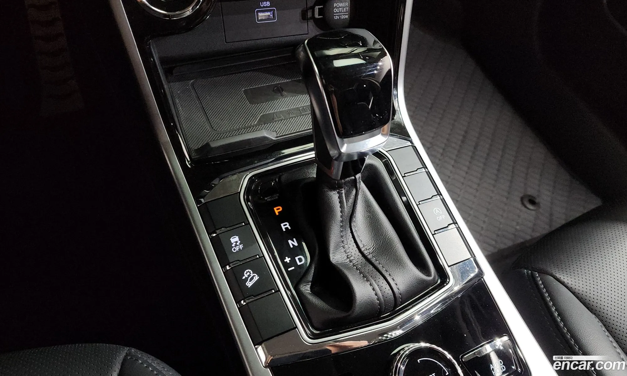 KG Mobility (SsangYong) Beautiful Korando 2024 — 17