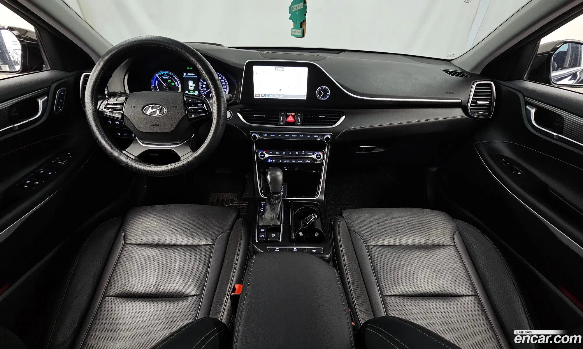 Hyundai Grandeur IG Hybrid 2017 — 4