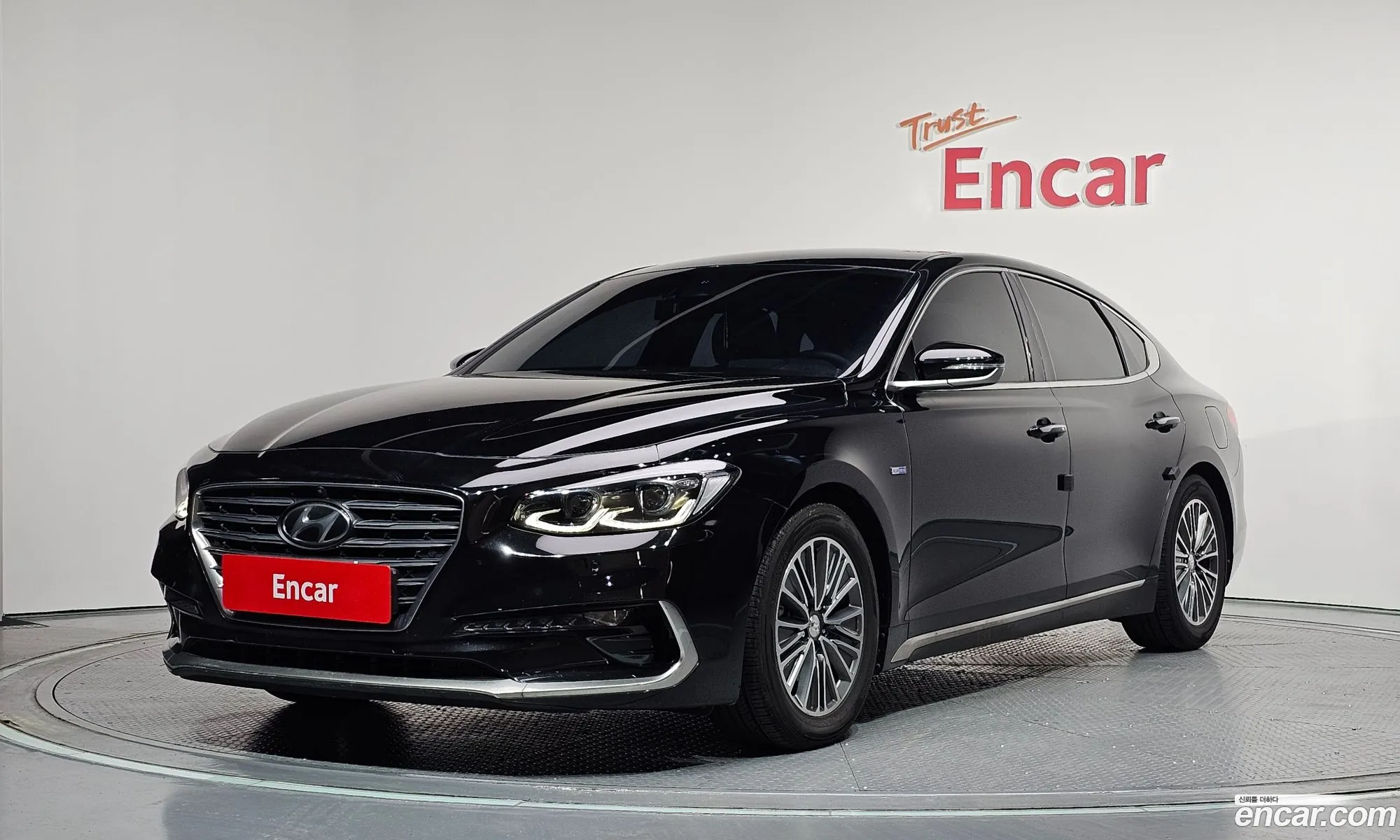 Hyundai Grandeur IG Hybrid 2017 — 18