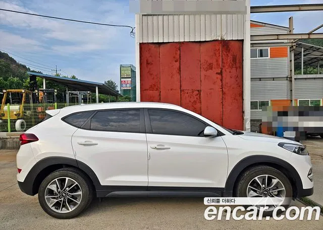 Hyundai Tucson 2017 — 4