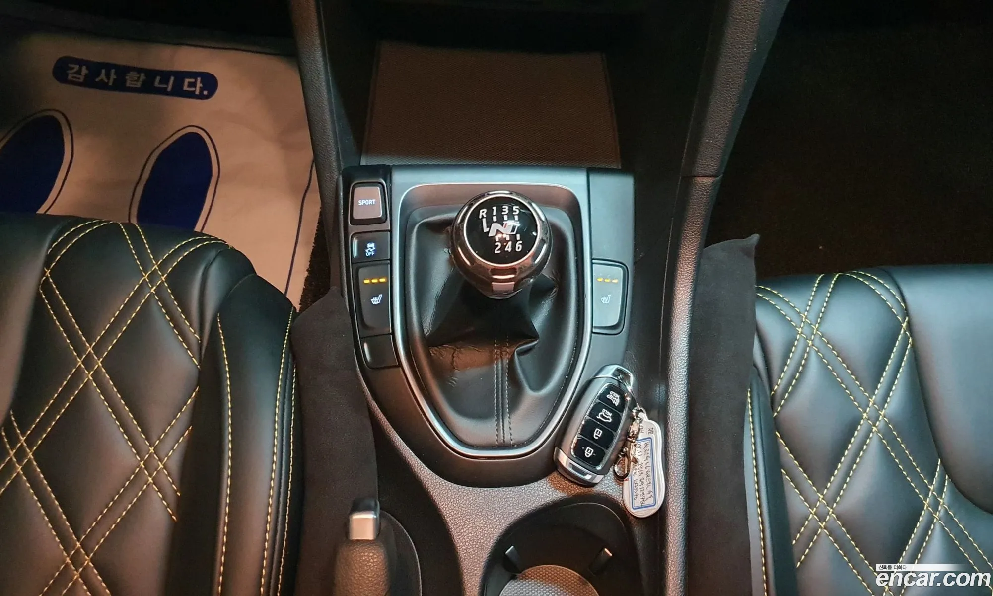 Hyundai Veloster 2018 — 15