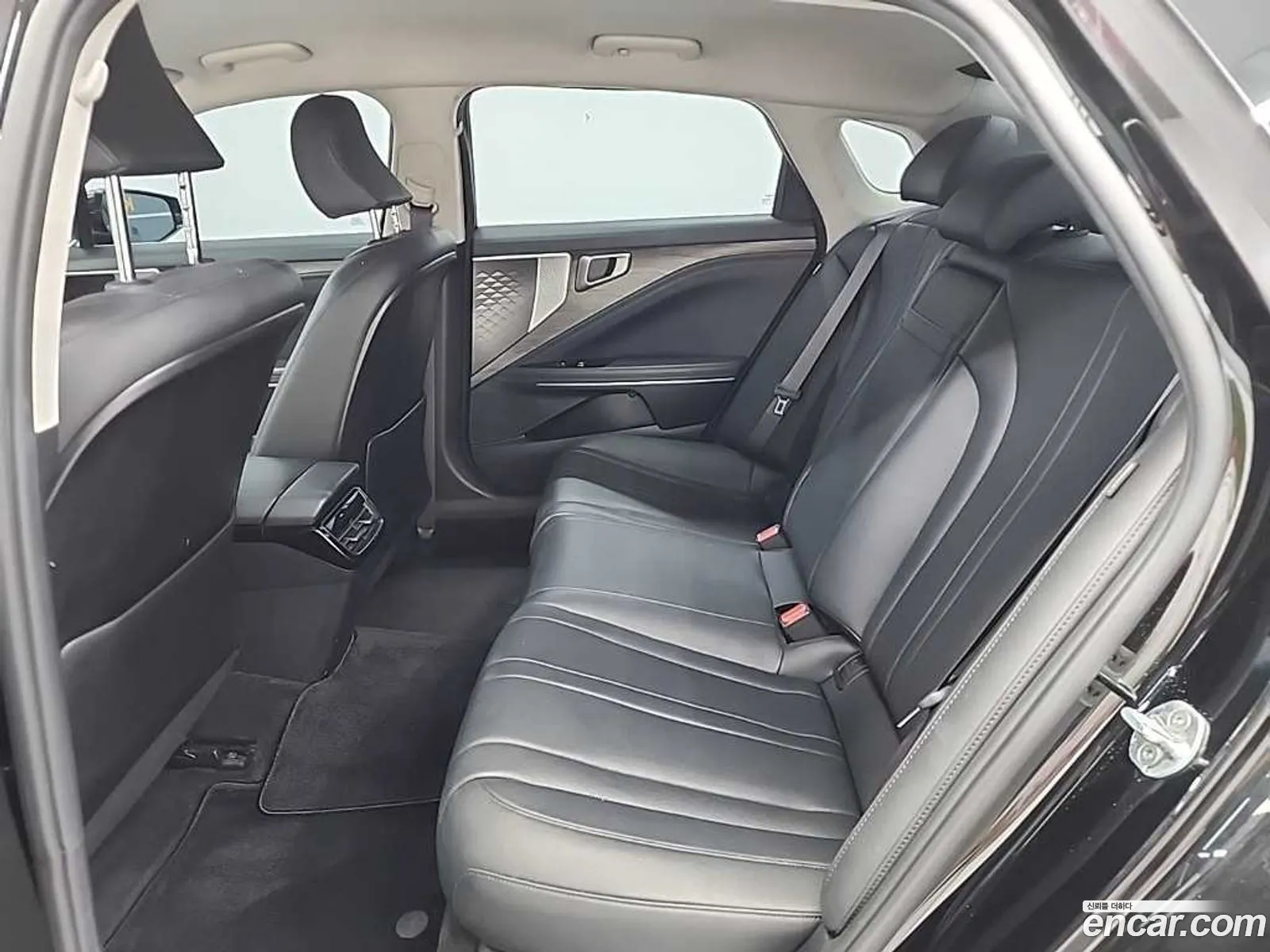 Kia K8 2021 — 15