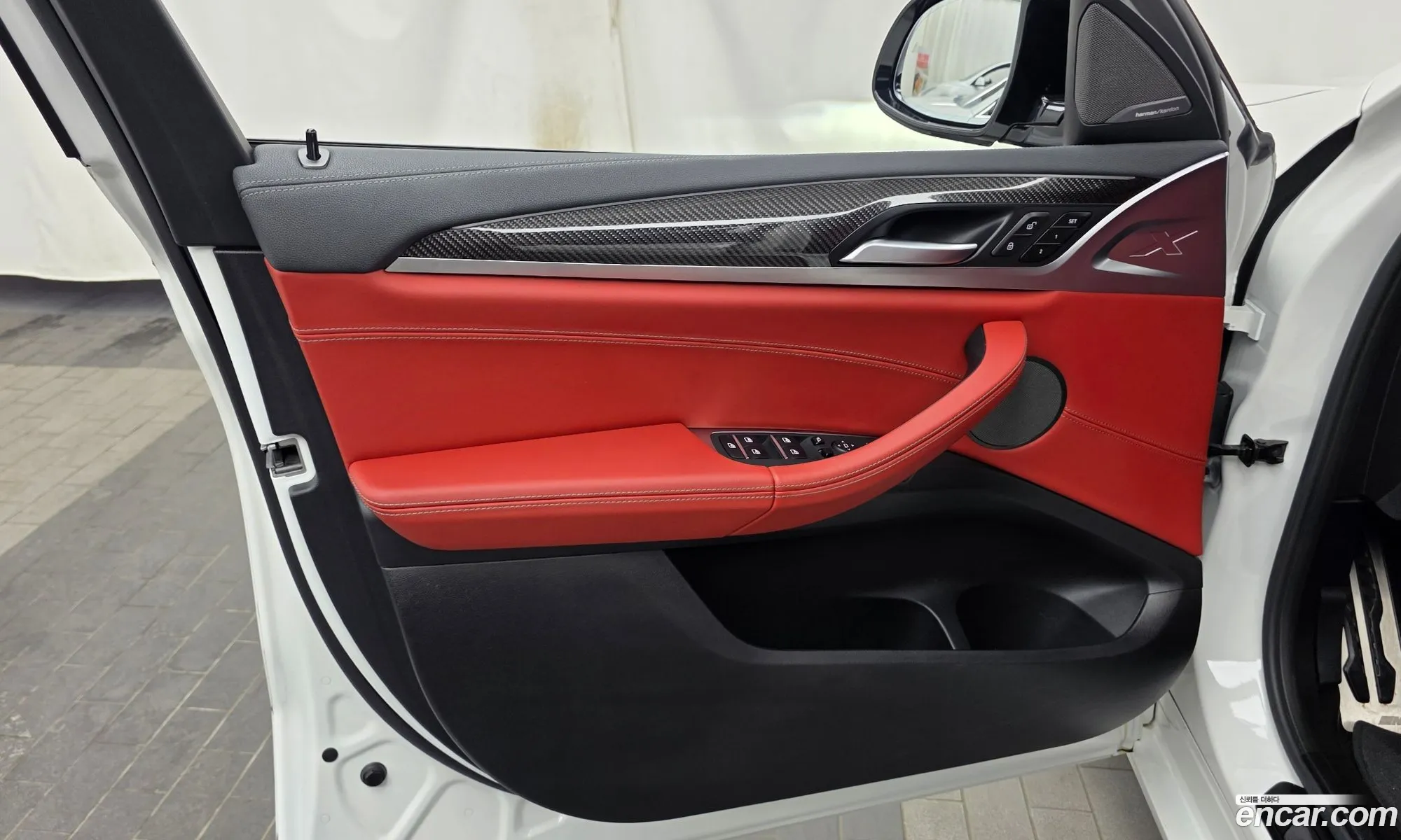 BMW X4 M 2023 — 21