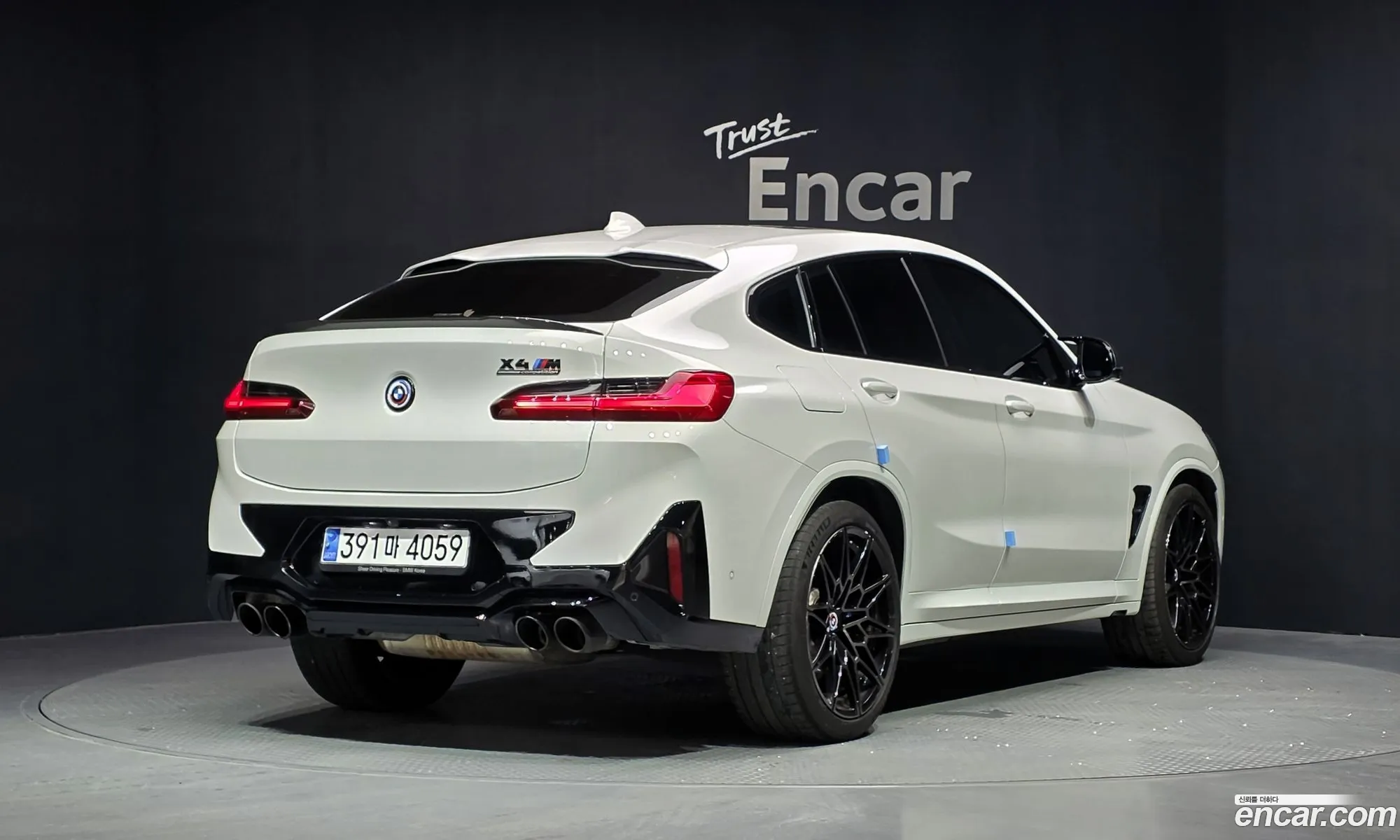 BMW X4 M 2023 — 24