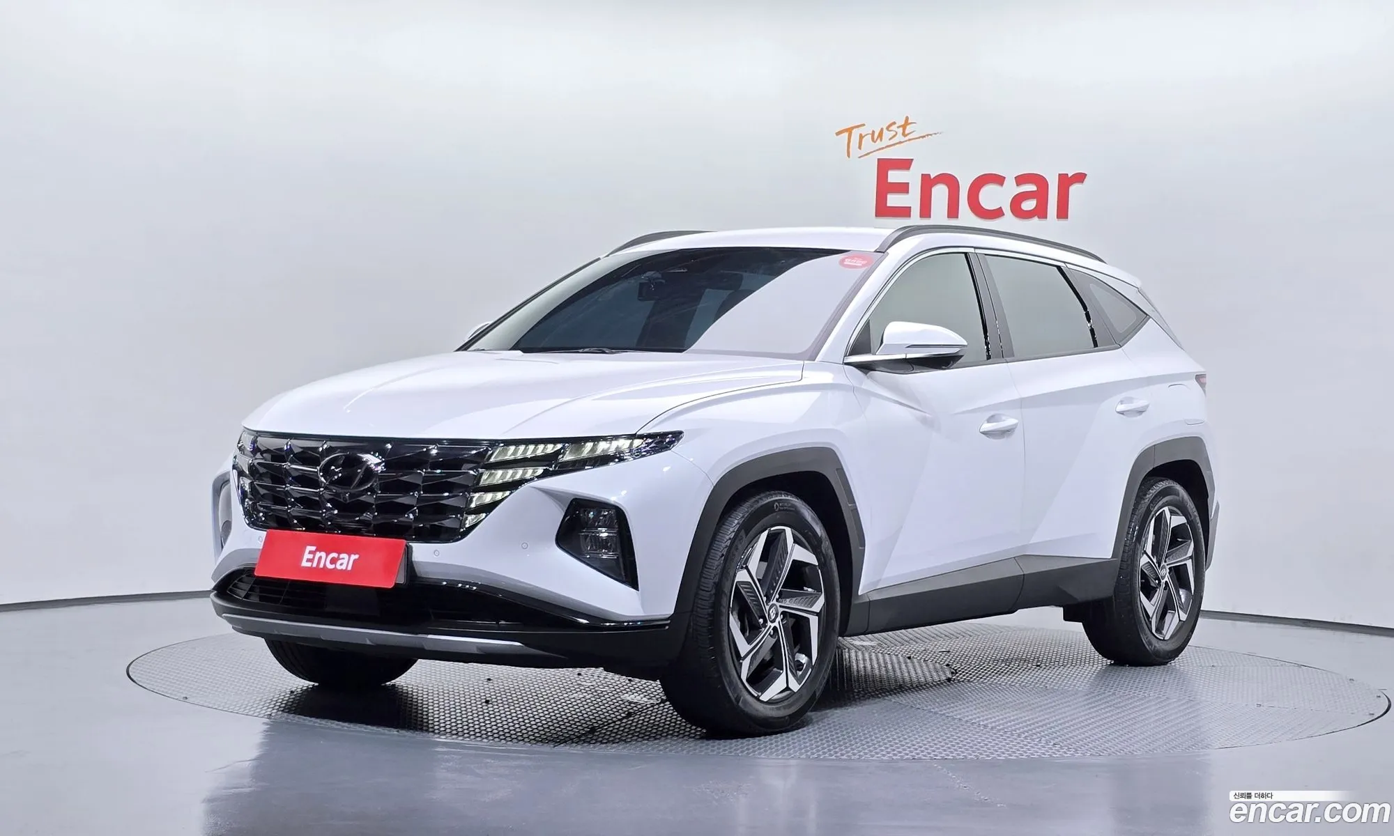 Hyundai Tucson 2023 — 32