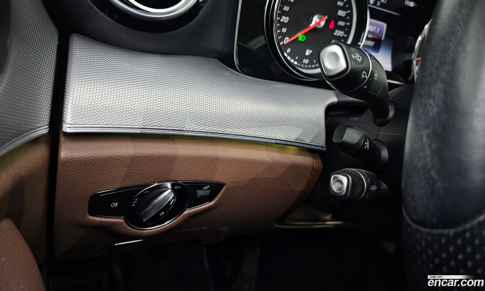 Mercedes-Benz E-Class W213 2018 — 29