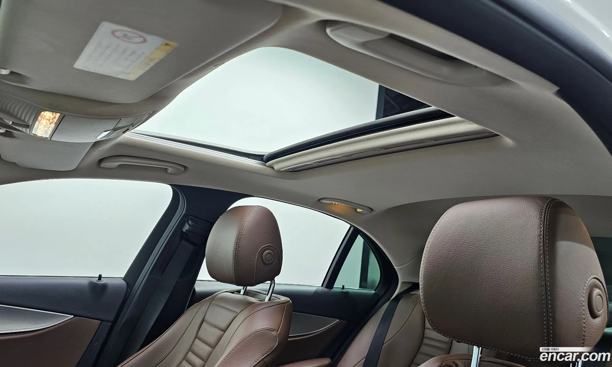 Mercedes-Benz E-Class W213 2018 — 30