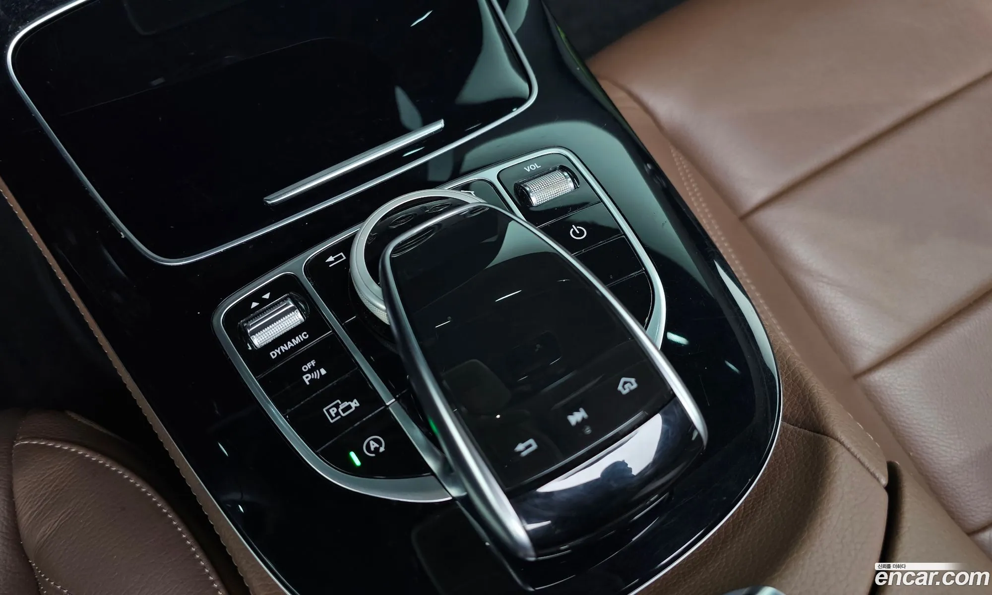 Mercedes-Benz E-Class W213 2018 — 23