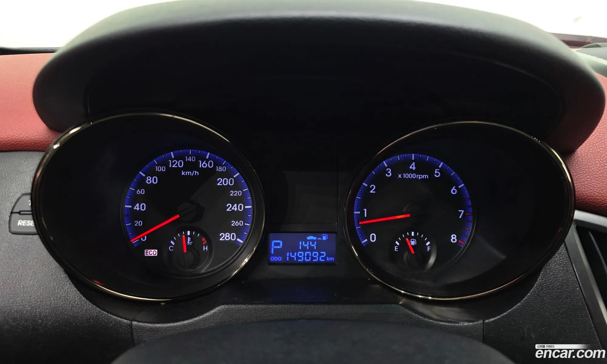 Hyundai Genesis Coupe 2011 — 16