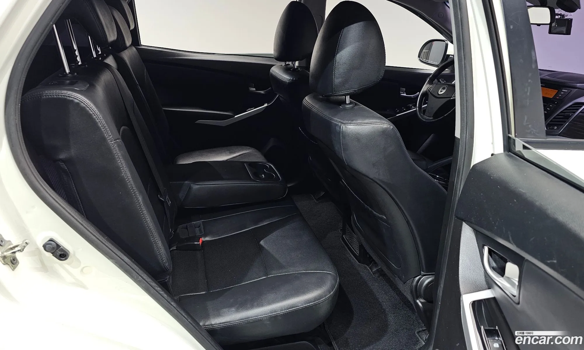 KG Mobility (SsangYong) Korando C 2015 — 6