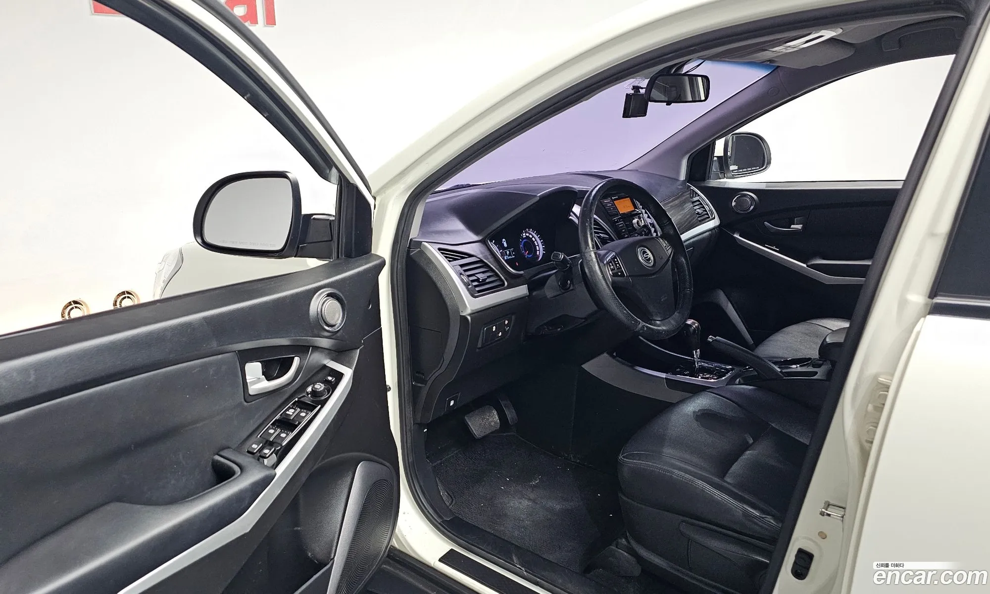 KG Mobility (SsangYong) Korando C 2015 — 20