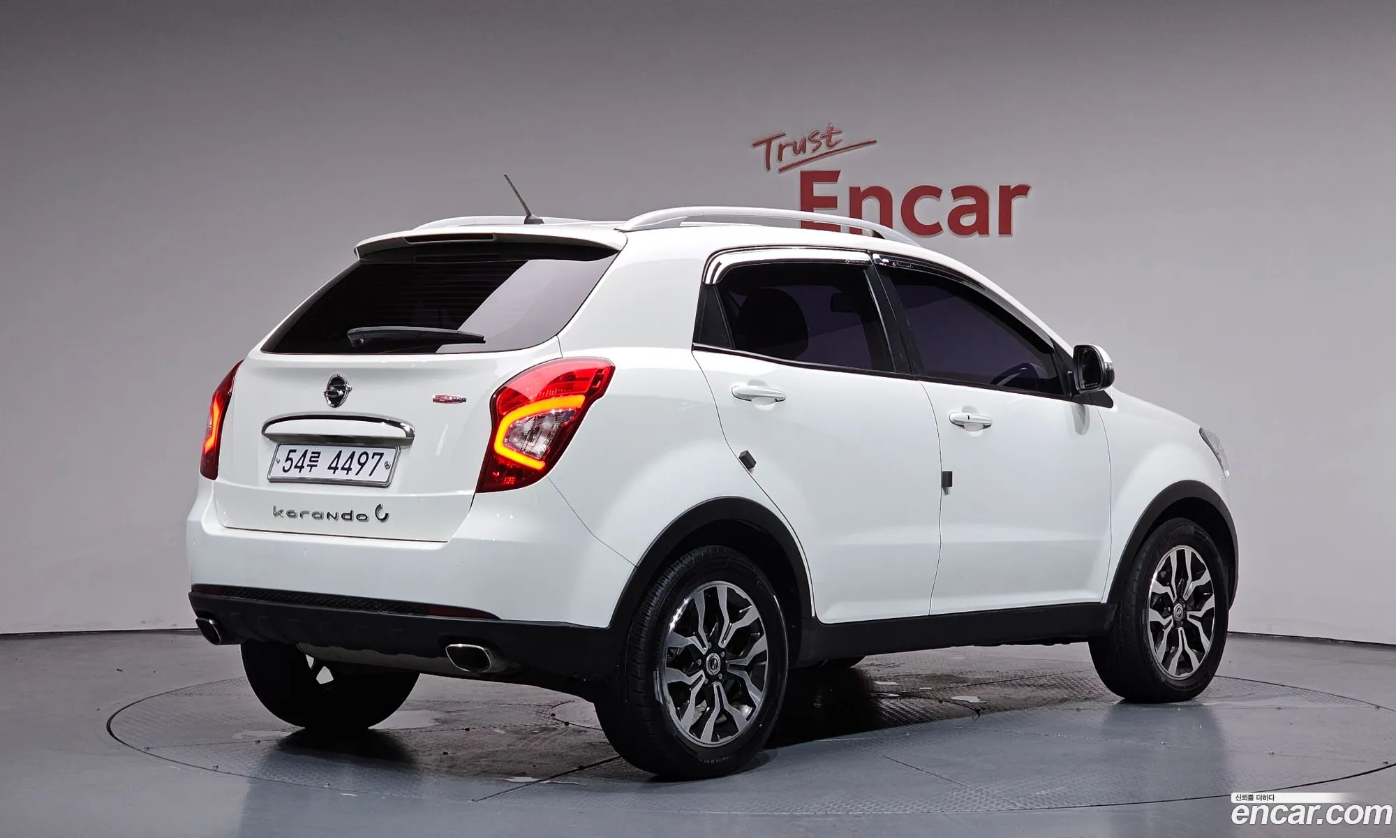 KG Mobility (SsangYong) Korando C 2015 — 12