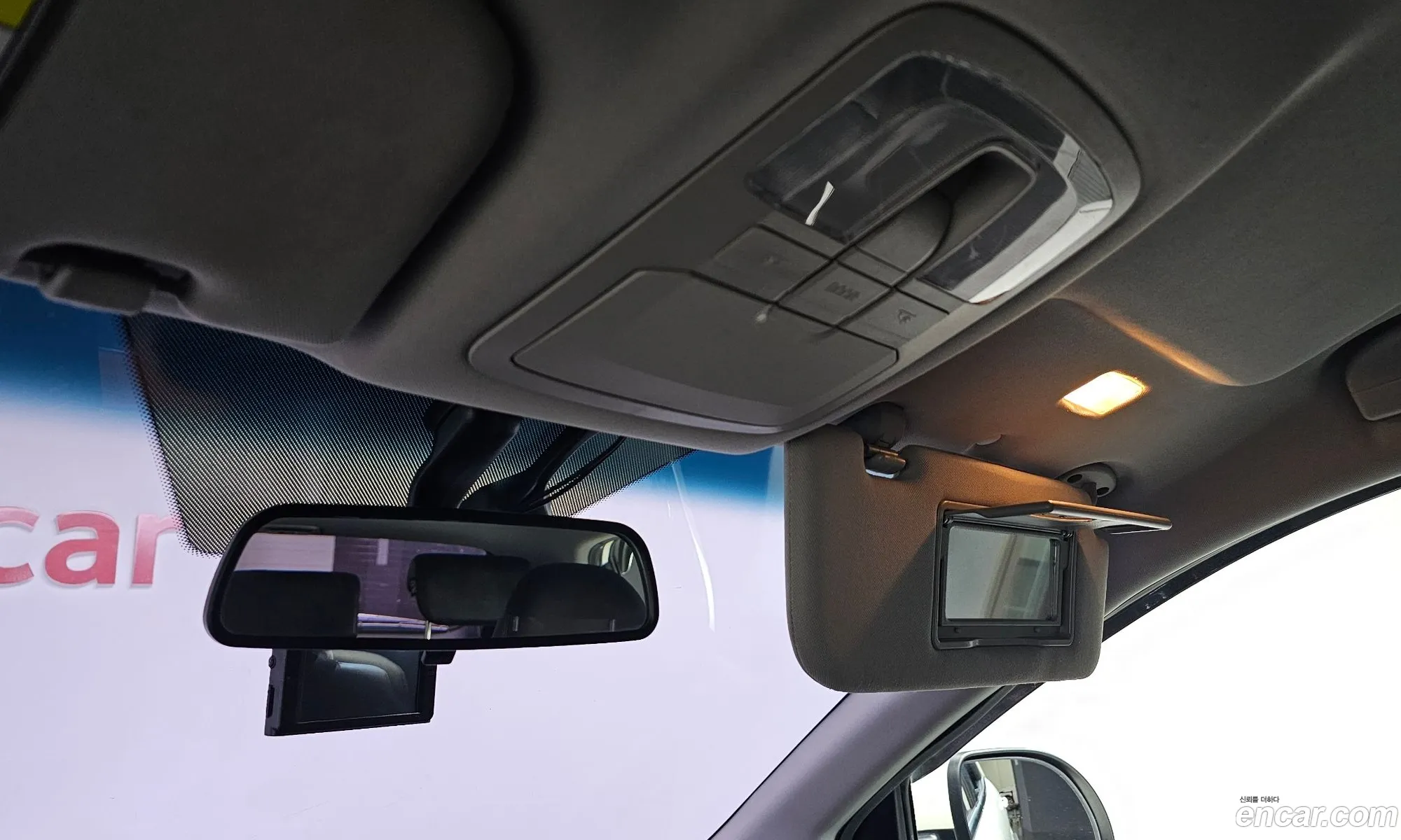 KG Mobility (SsangYong) Korando C 2015 — 18