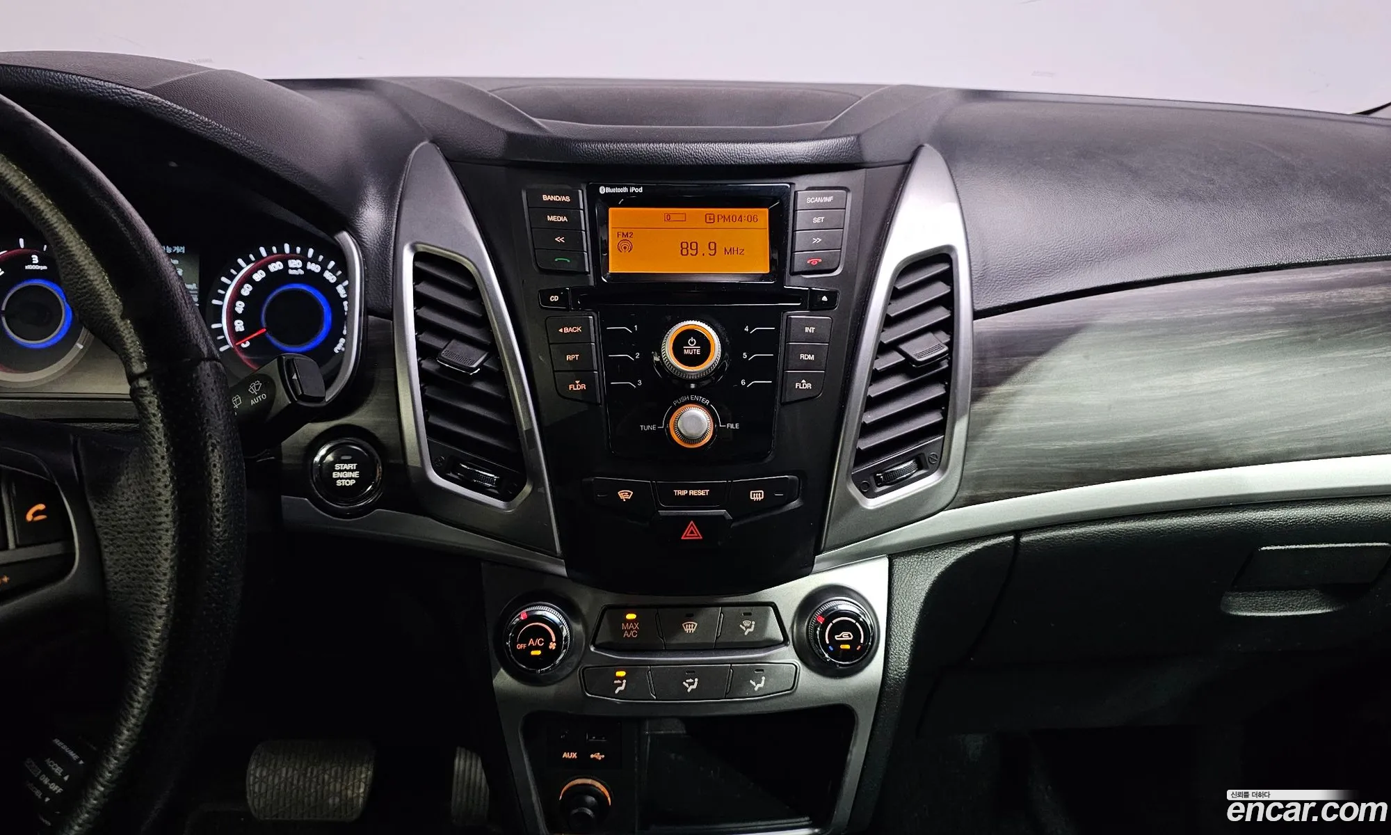 KG Mobility (SsangYong) Korando C 2015 — 28