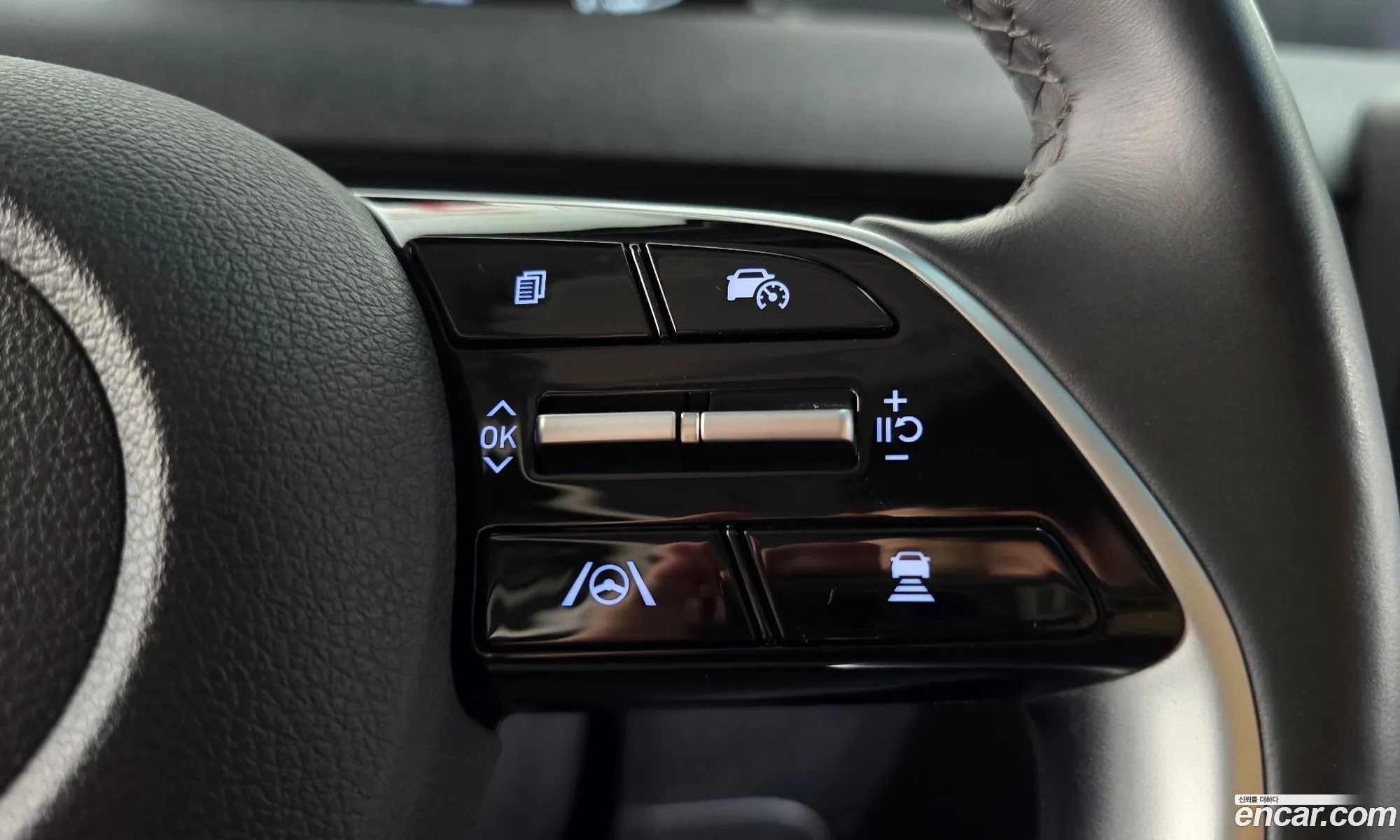 Hyundai Staria 2023 — 18