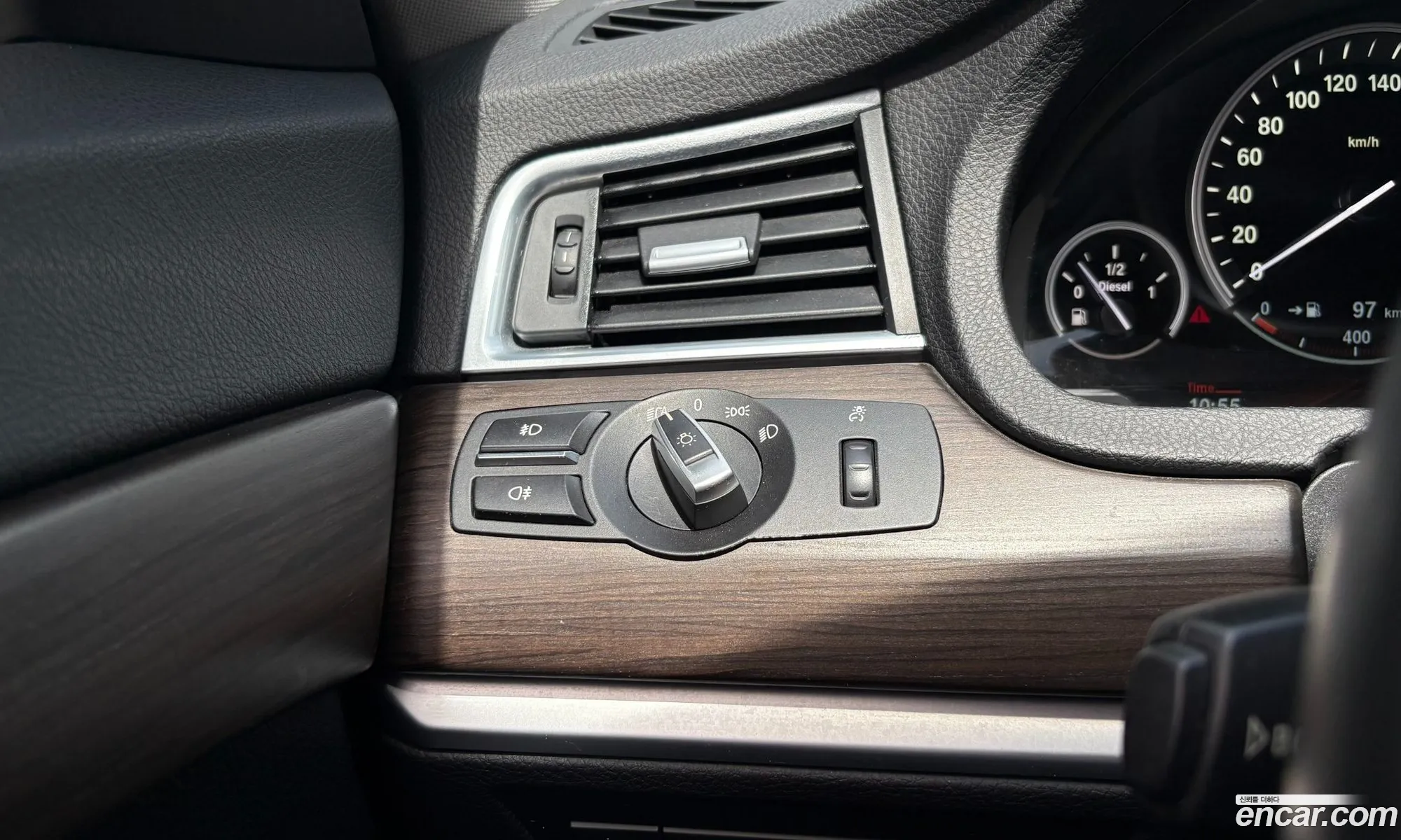 BMW 5 Series GT 2012 — 9