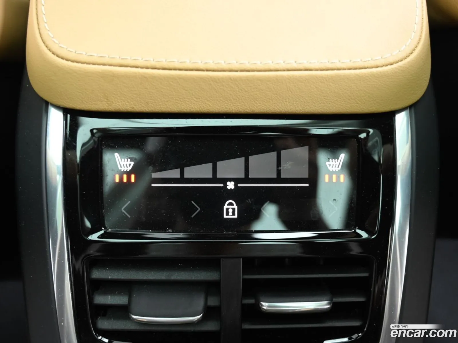 Volvo V90 Cross Country 2024 — 20
