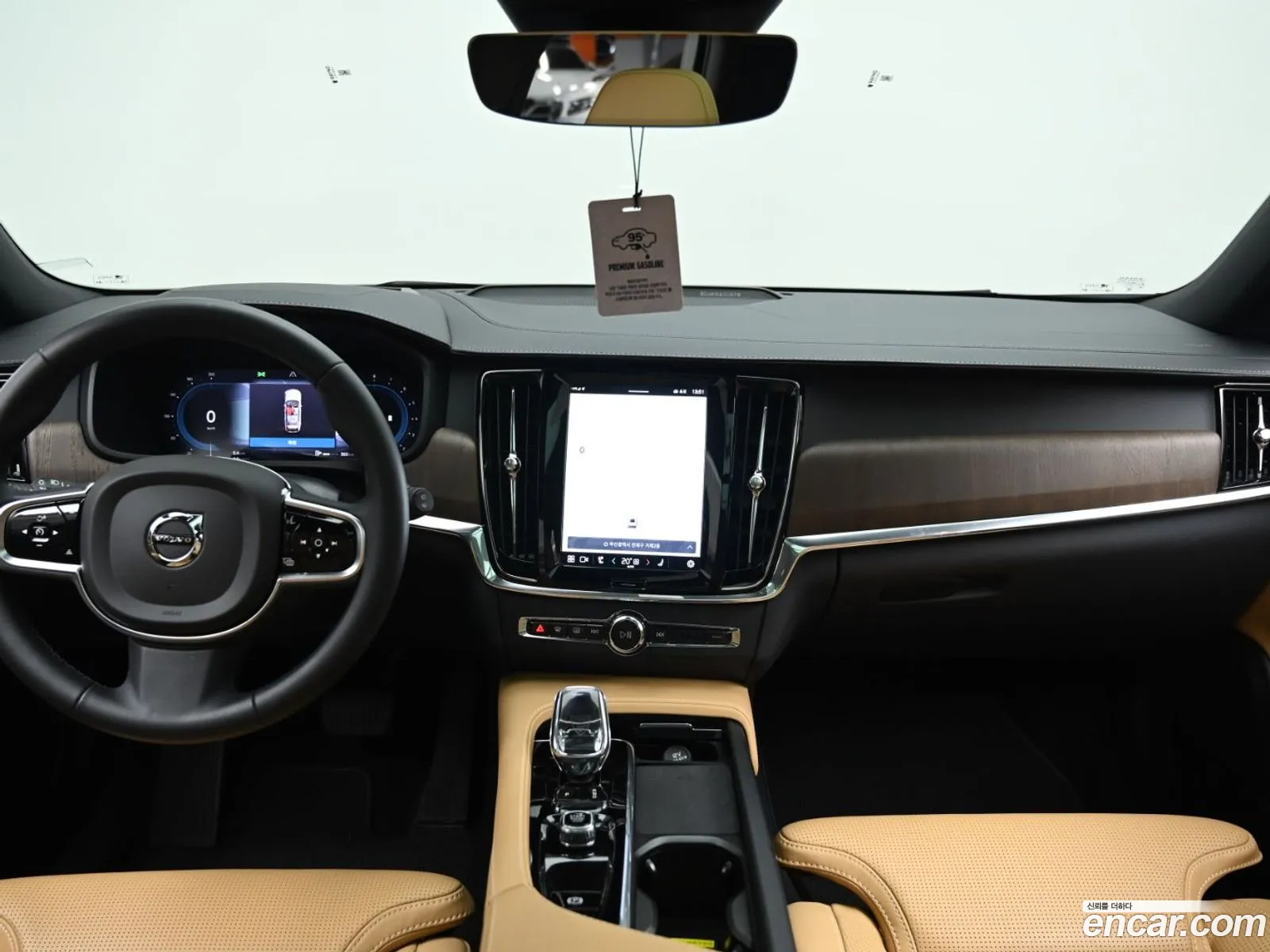 Volvo V90 Cross Country 2024 — 8