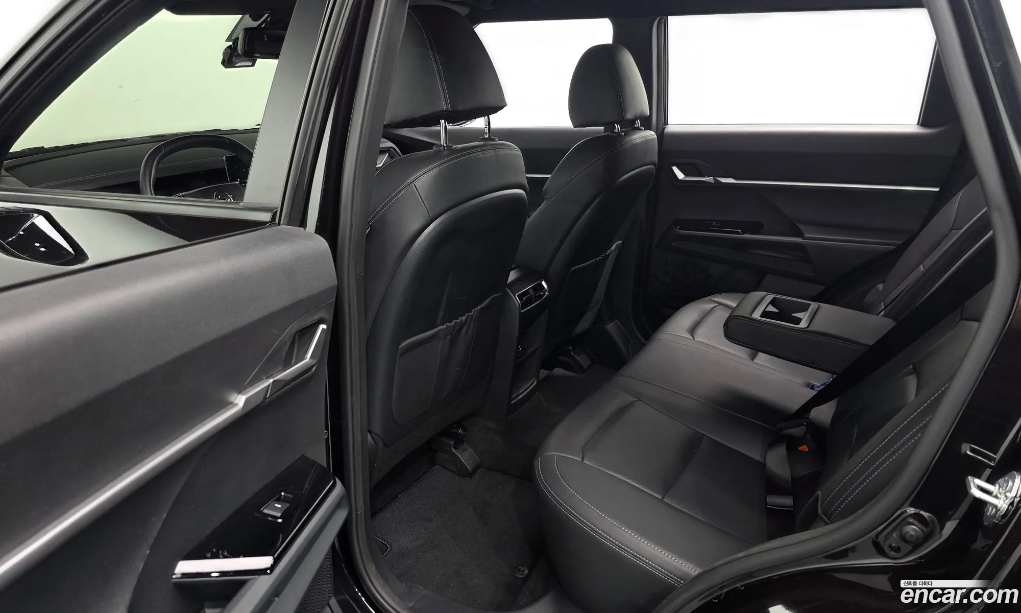 KG Mobility (SsangYong) Torres 2022 — 18