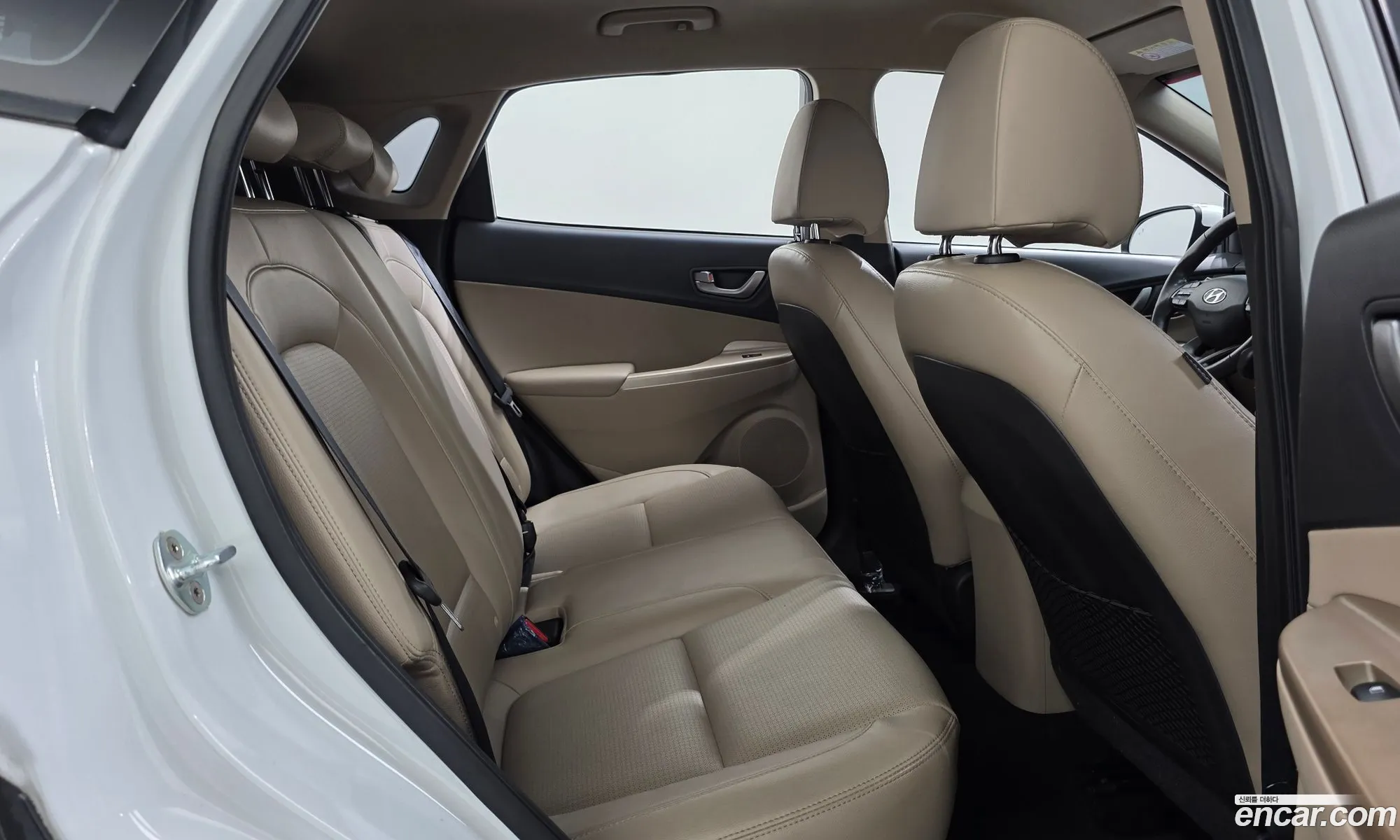 Hyundai Kona 2017 — 28