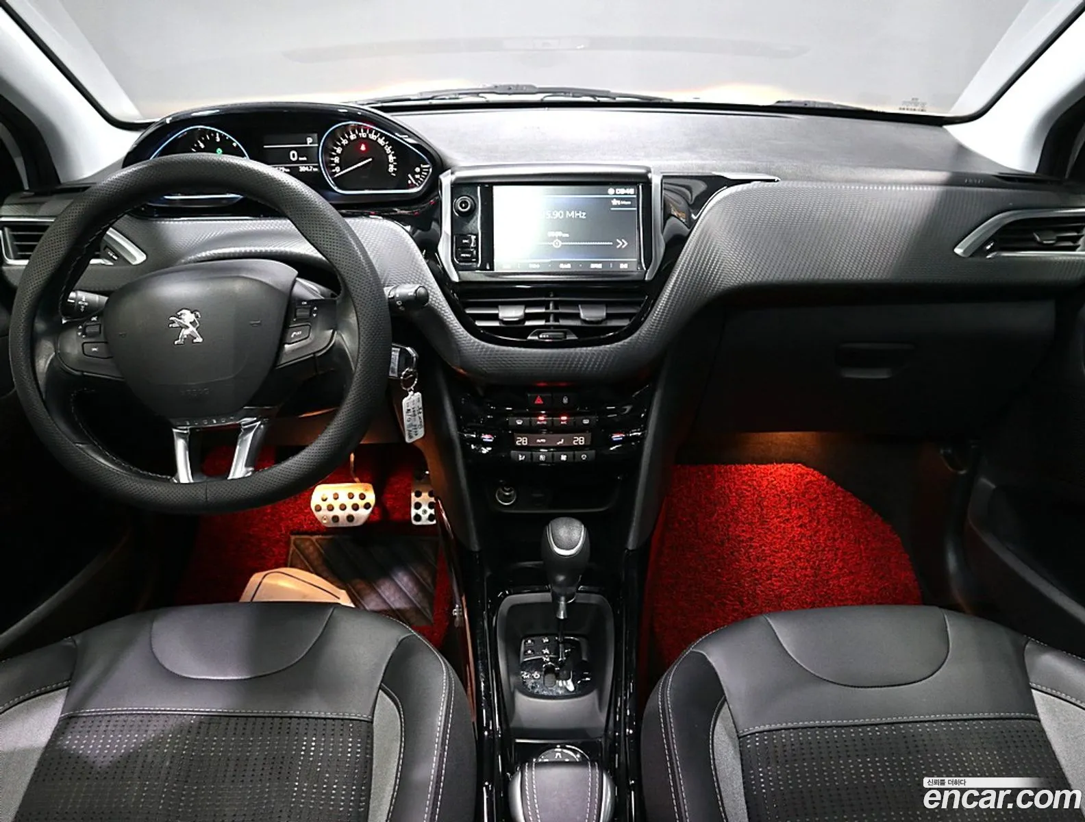 Peugeot 2008 2019 — 3
