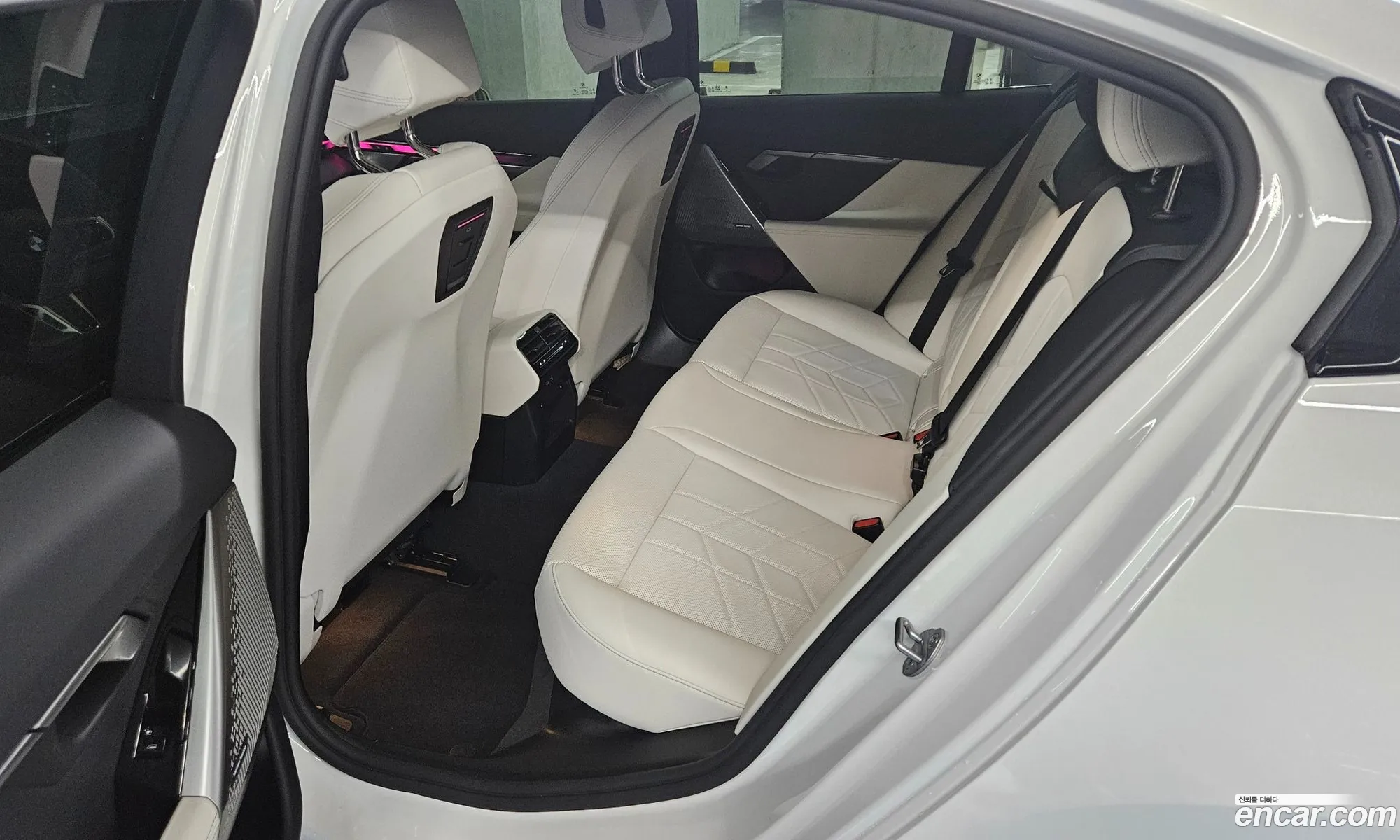 BMW 5 Series 2025 — 10