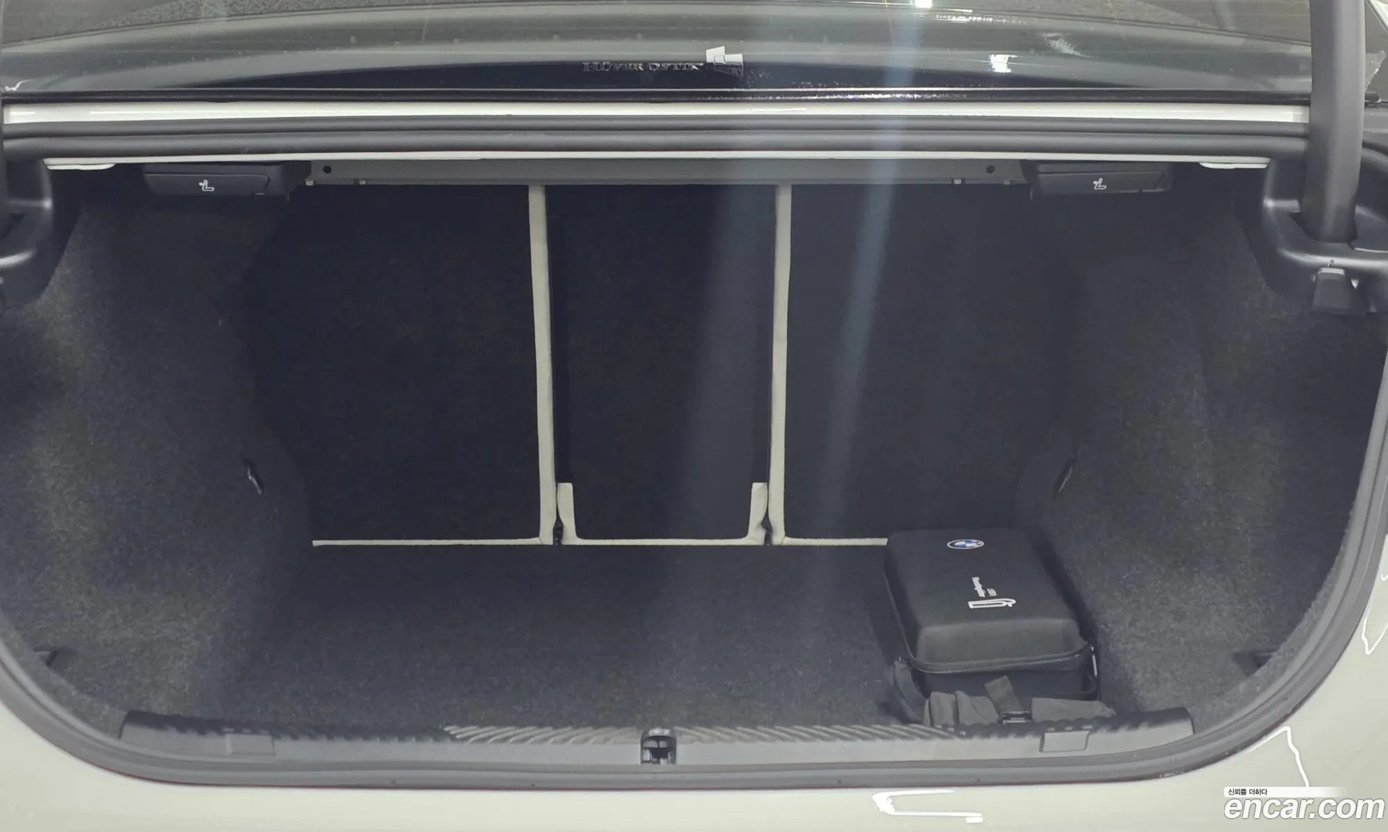 BMW 5 Series 2025 — 9