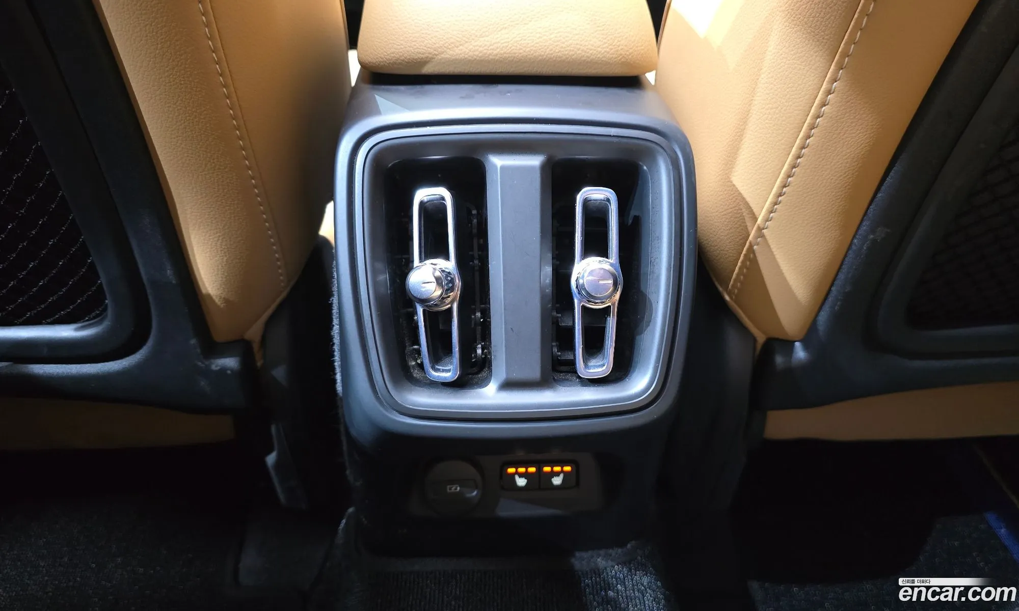Volvo XC40 2021 YV1XZK92CN2646097 — 28