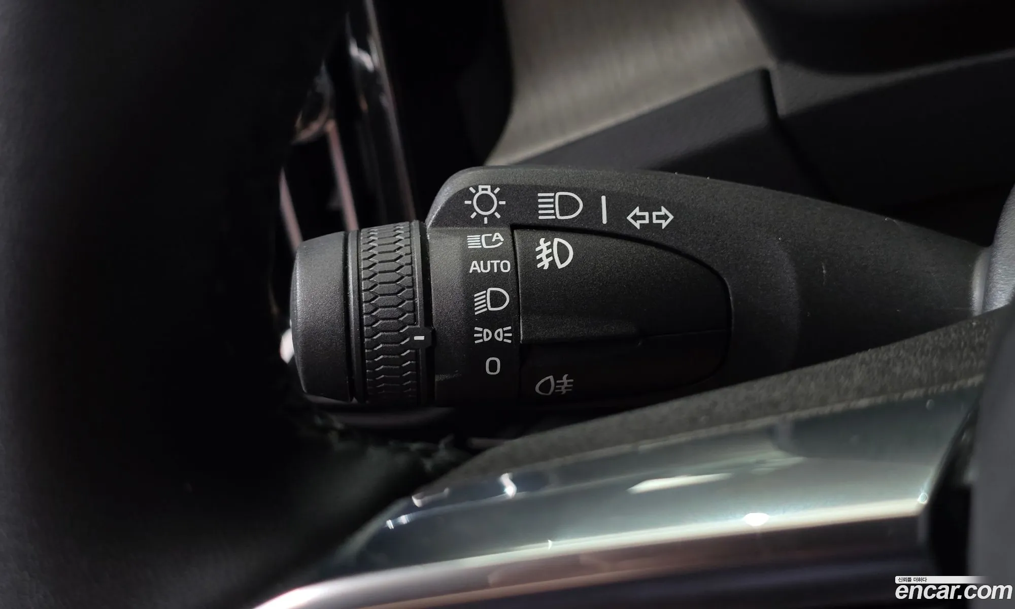Volvo XC40 2021 YV1XZK92CN2646097 — 19
