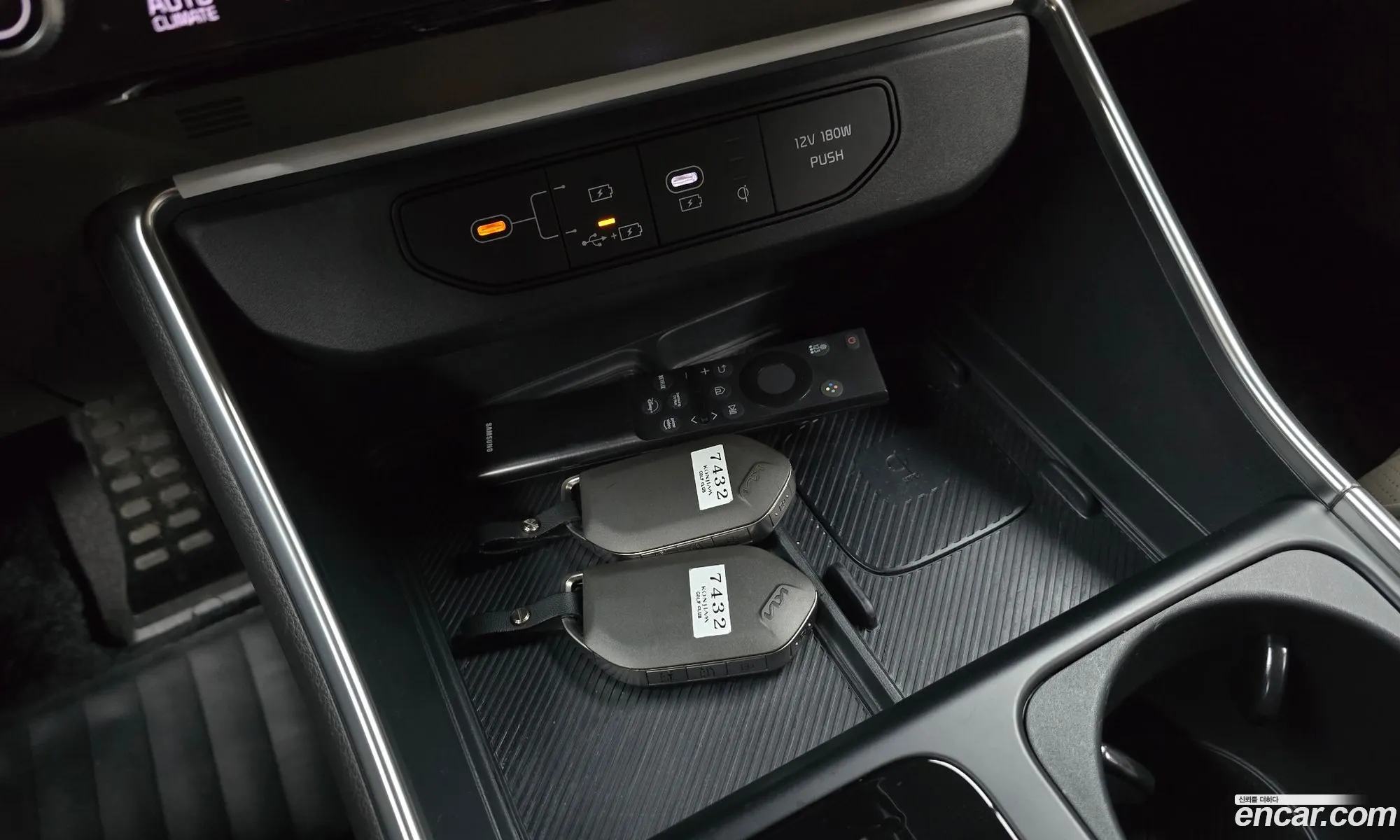 Kia Carnival 2024 — 26