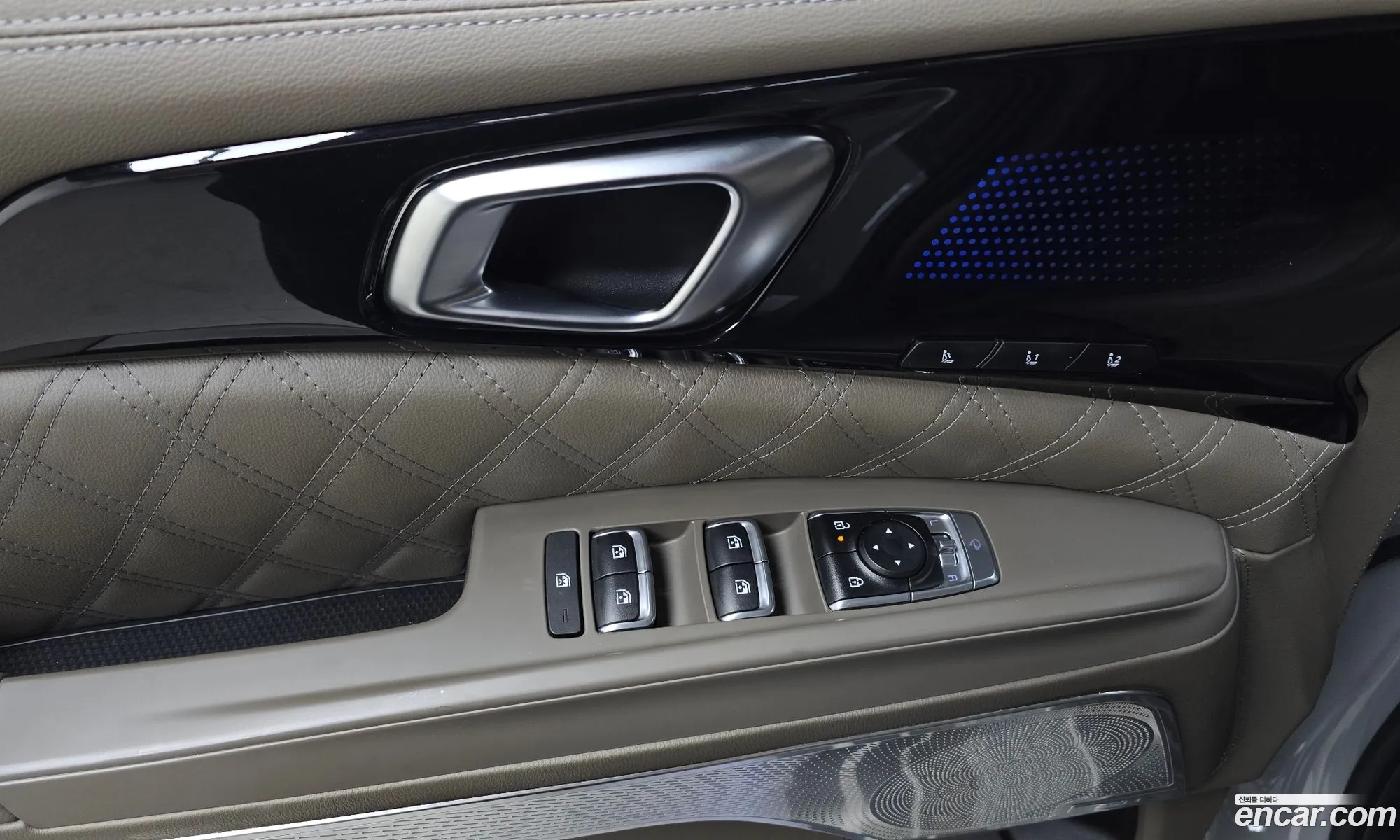 Kia Carnival 2024 — 6