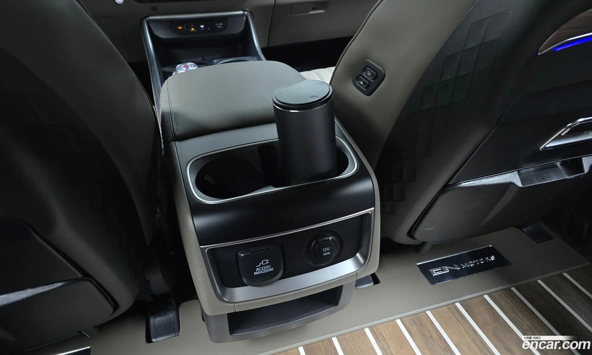 Kia Carnival 2024 — 30