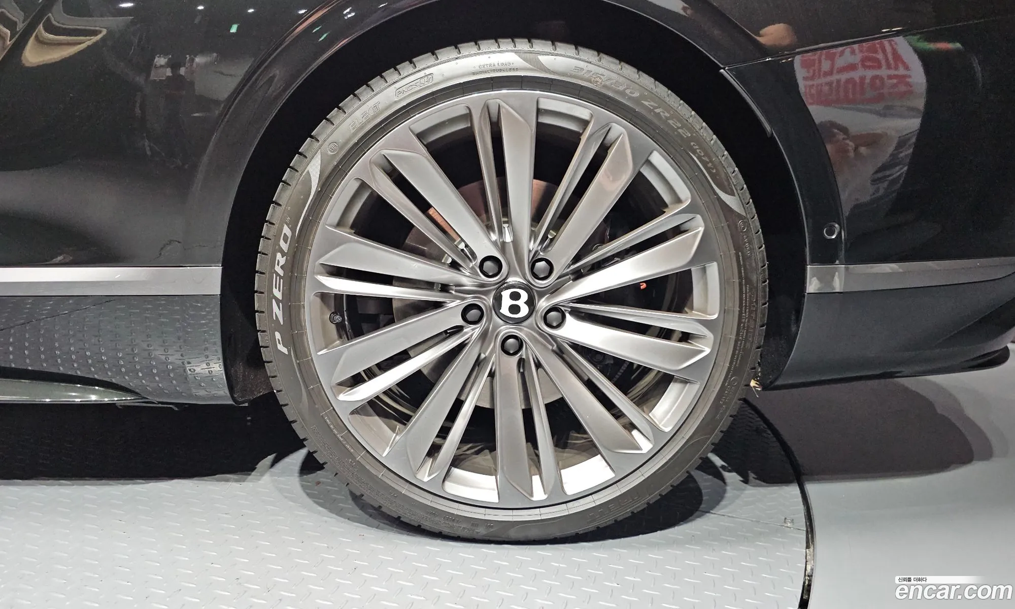 Bentley Continental GT 2025 SCBCR13S0SC020646 — 6