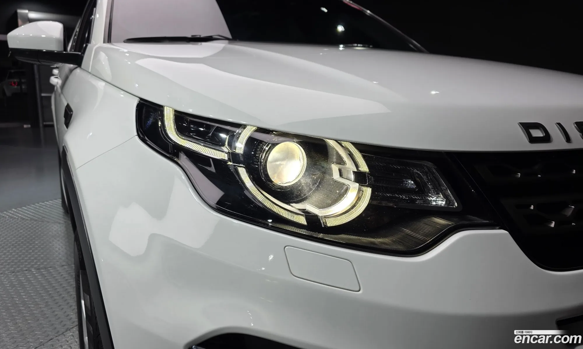 Land Rover Discovery Sport 2018 — 24