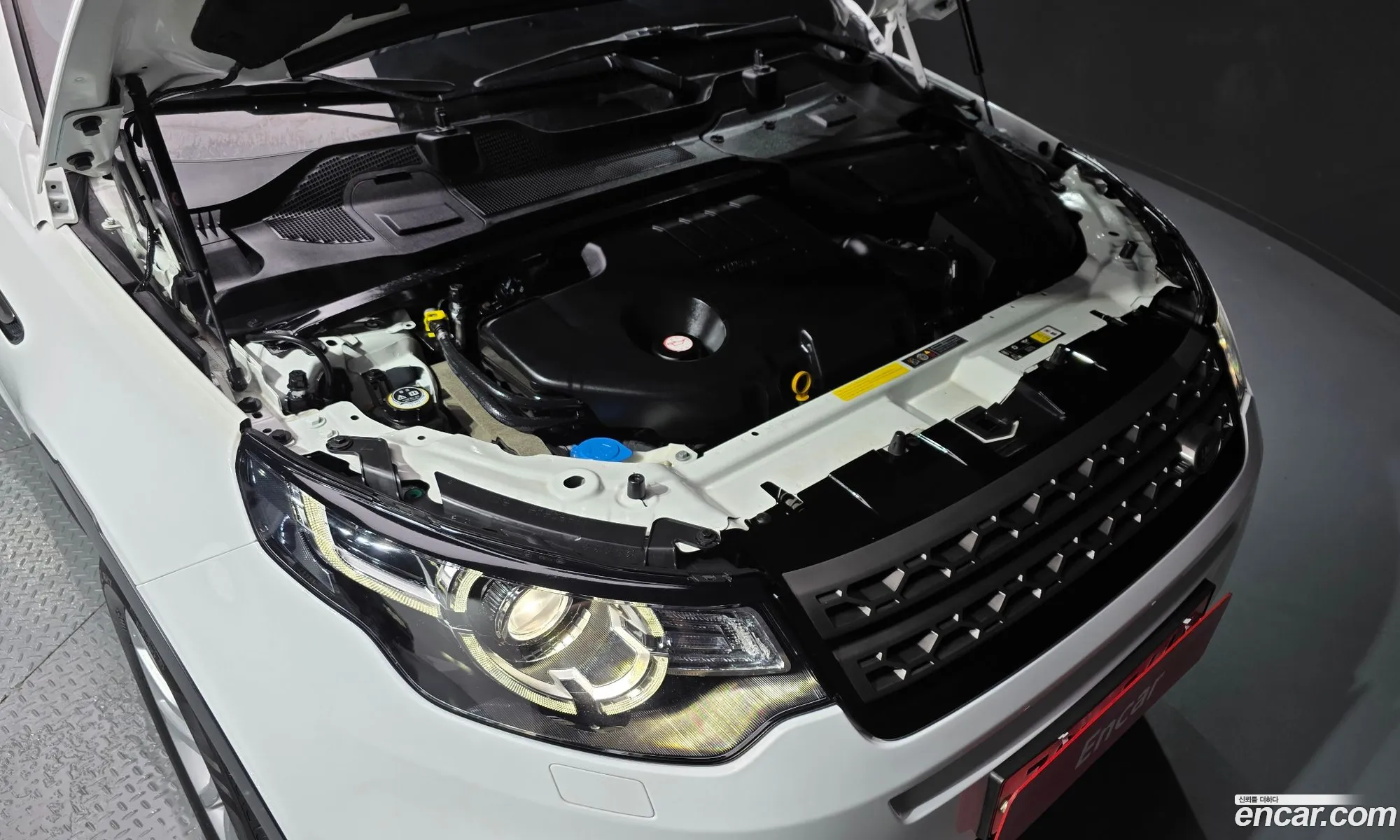 Land Rover Discovery Sport 2018 — 3