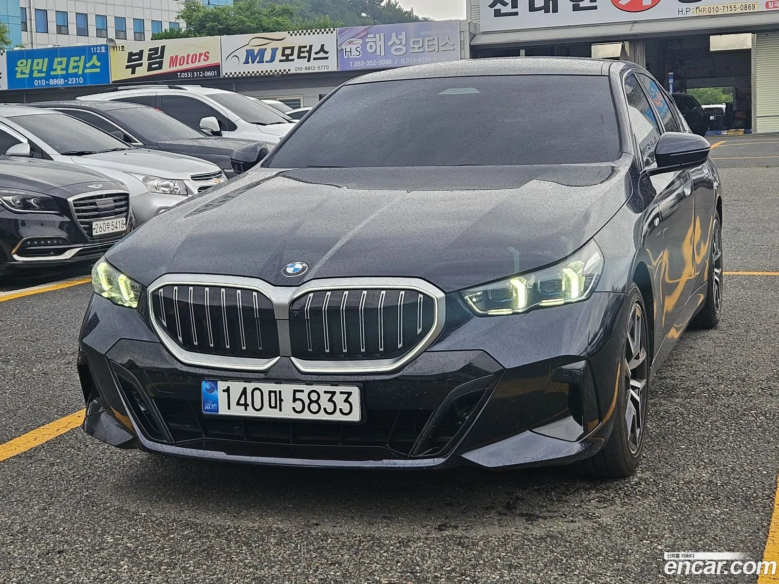 BMW 5 Series 2025 — 6