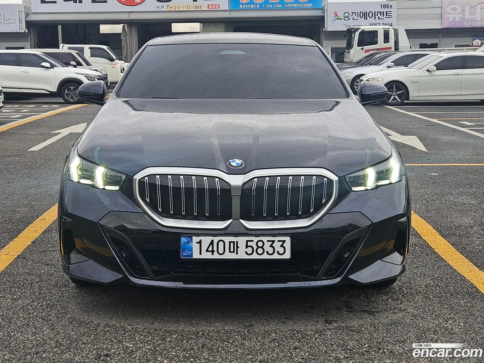 BMW 5 Series 2025 — 17