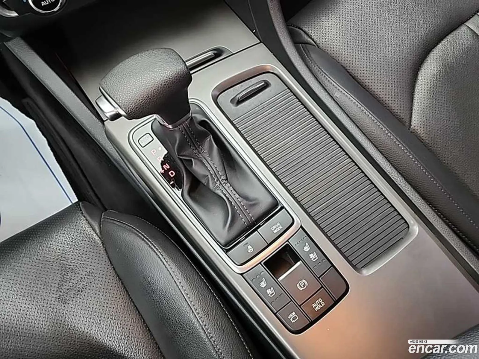 Kia K5 2019 — 10