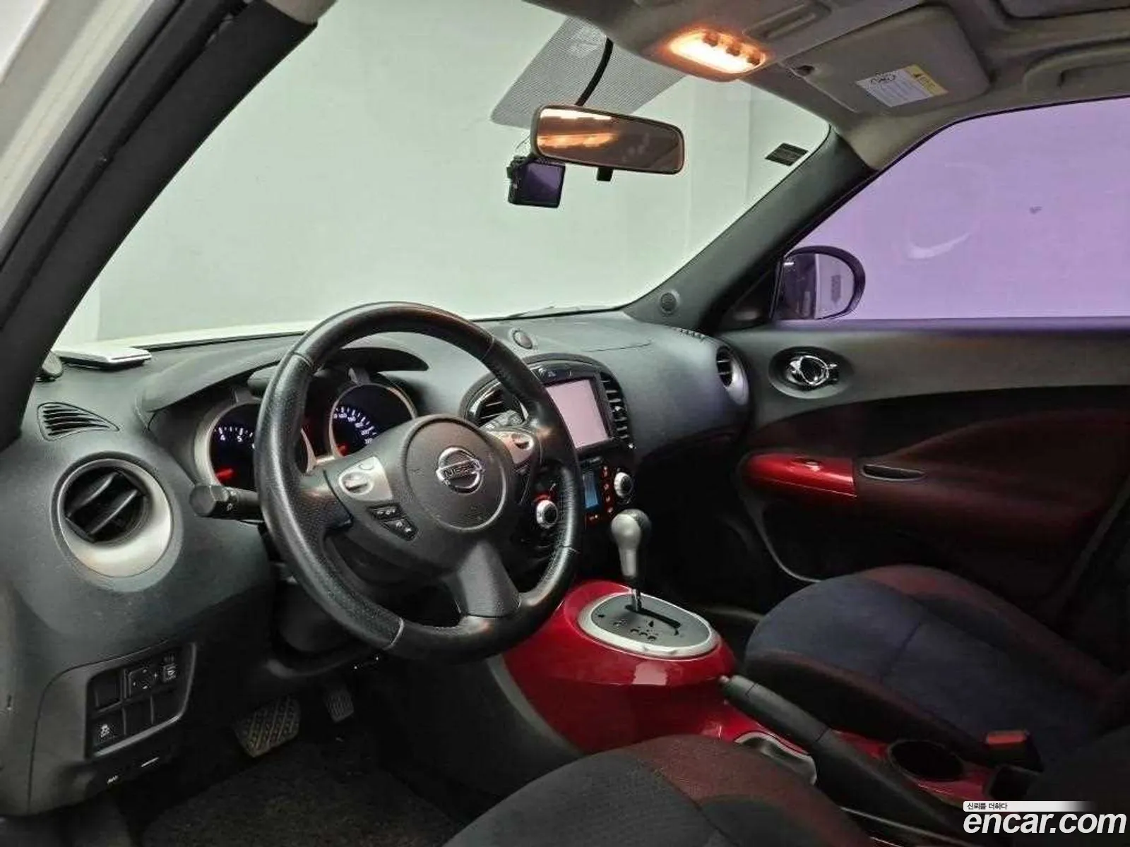 Nissan Juke 2013 — 16