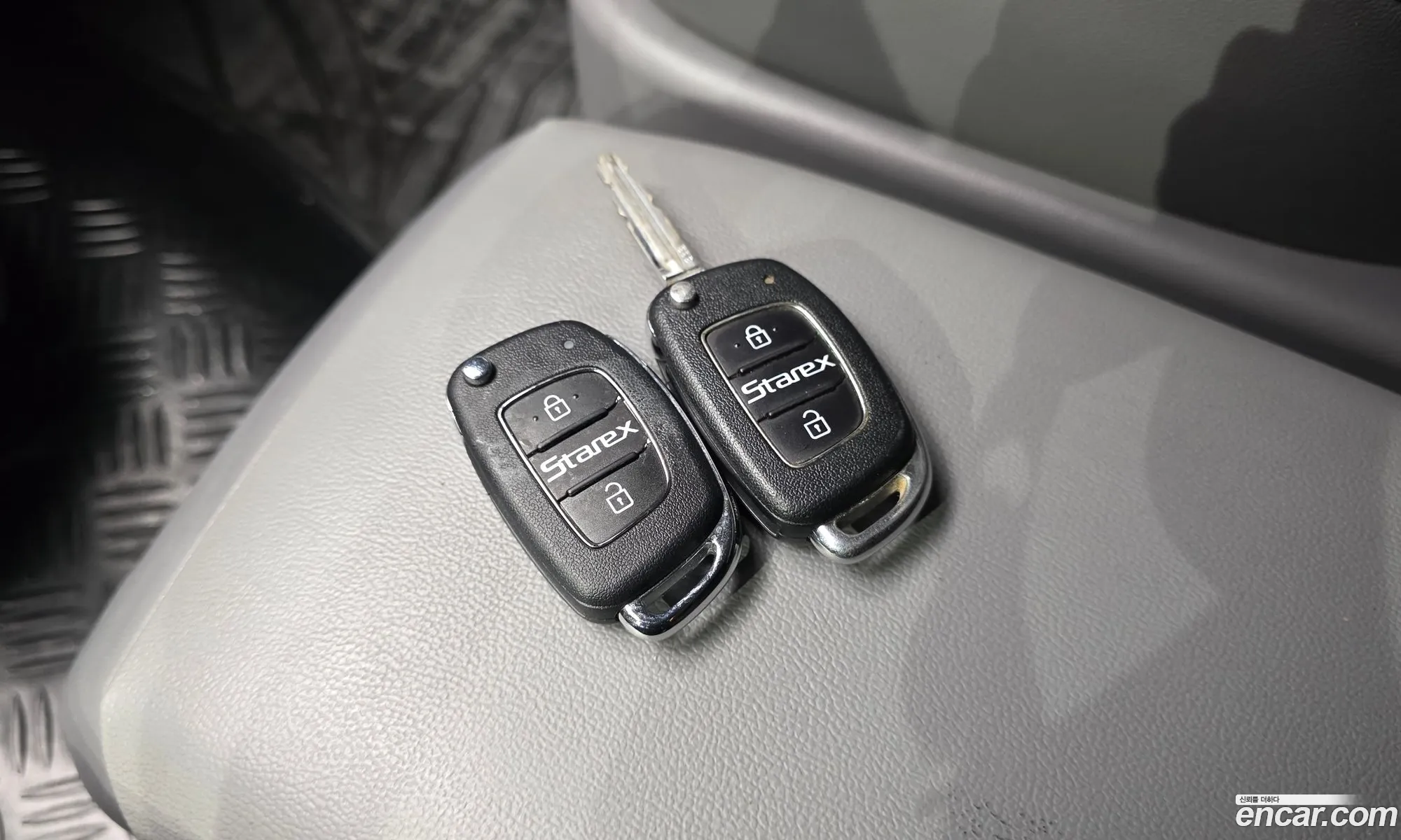 Hyundai Grand Starex 2016 — 15