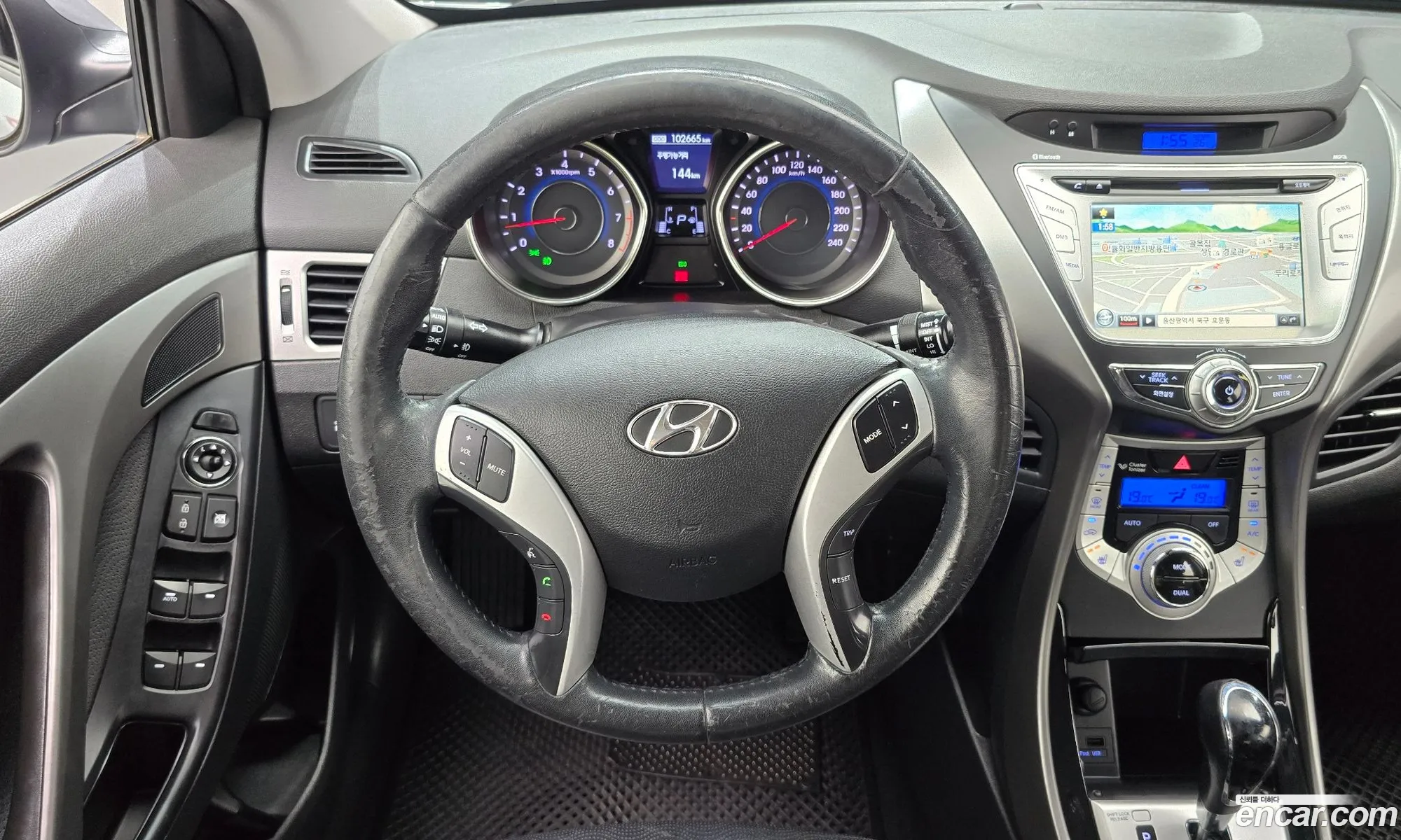 Hyundai Elantra MD 2012 — 15