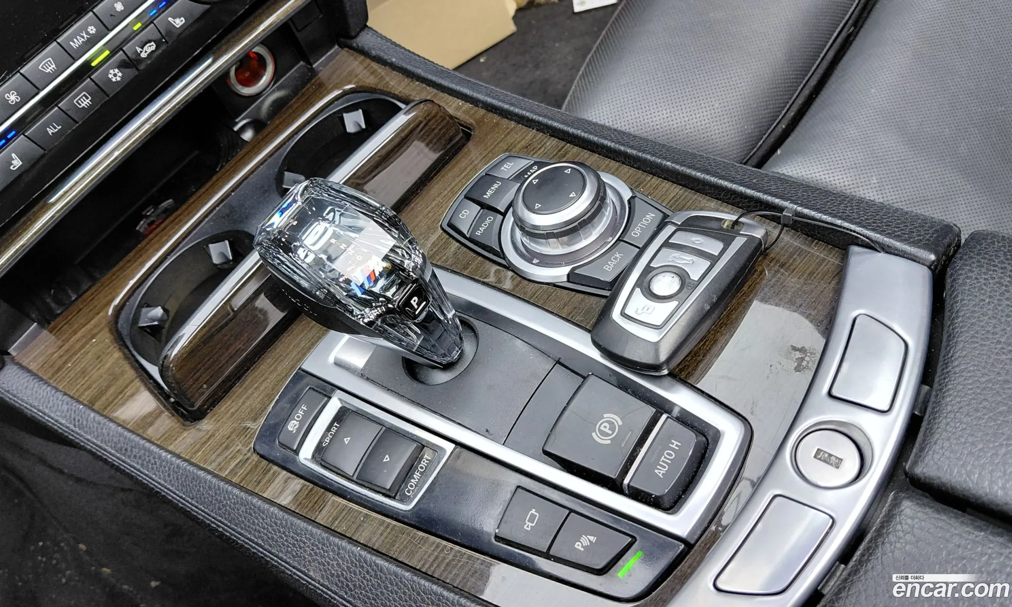 BMW 7 Series 2012 WBAKM4106CDX21453 — 25