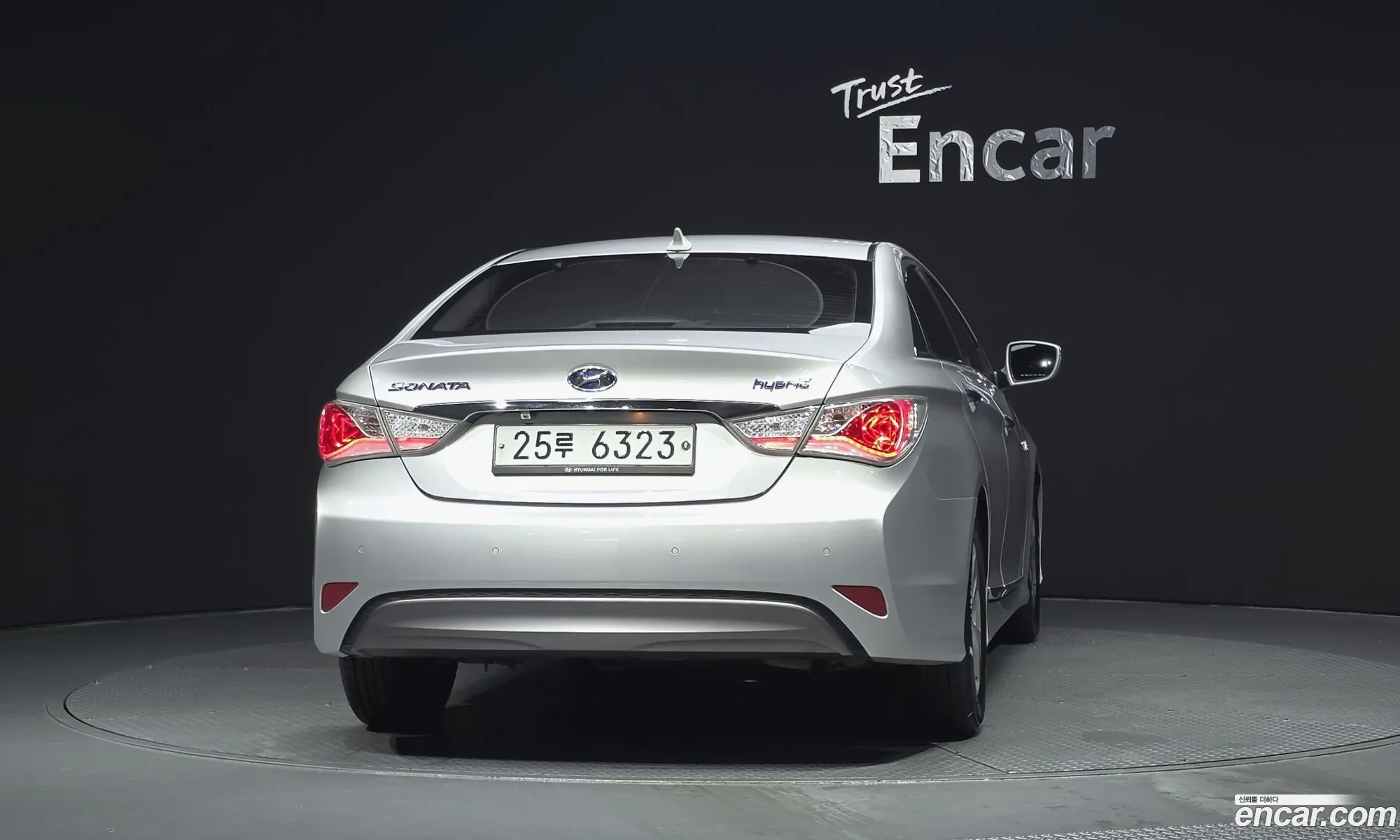 Hyundai Sonata Hybrid 2013 — 16