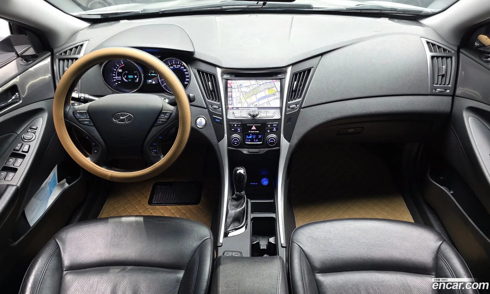 Hyundai Sonata Hybrid 2013 — 21