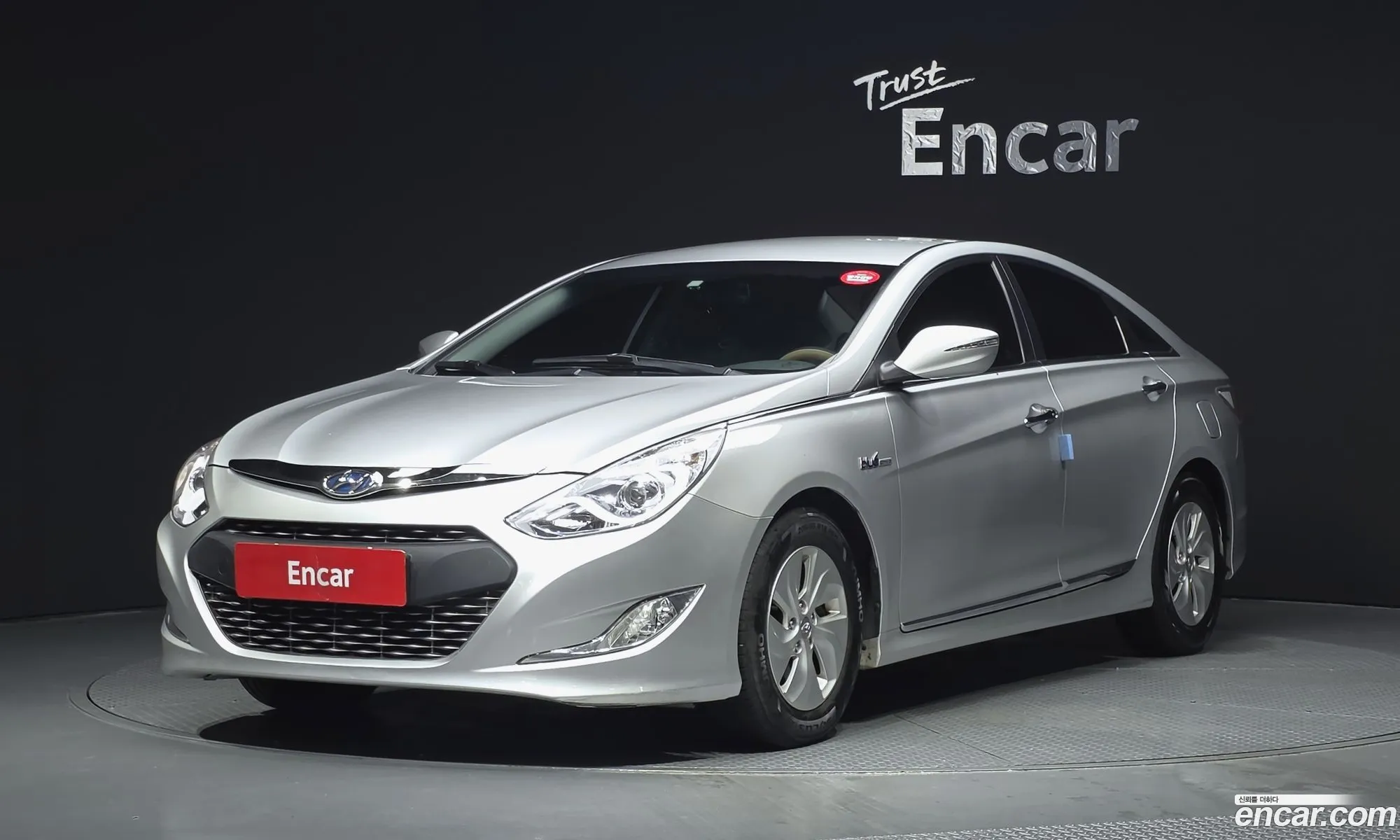 Hyundai Sonata Hybrid 2013 — 24