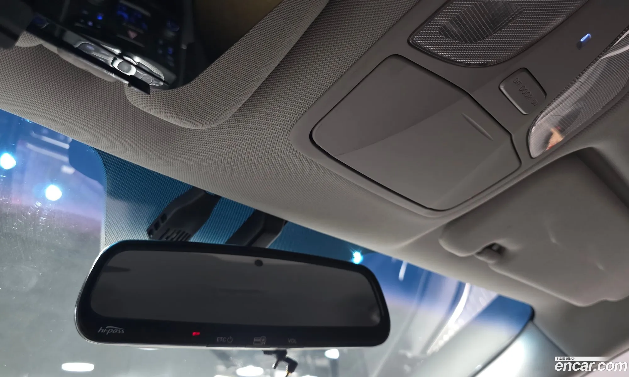 Hyundai Sonata Hybrid 2013 — 14