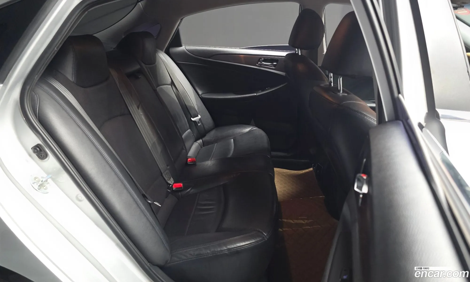 Hyundai Sonata Hybrid 2013 — 3