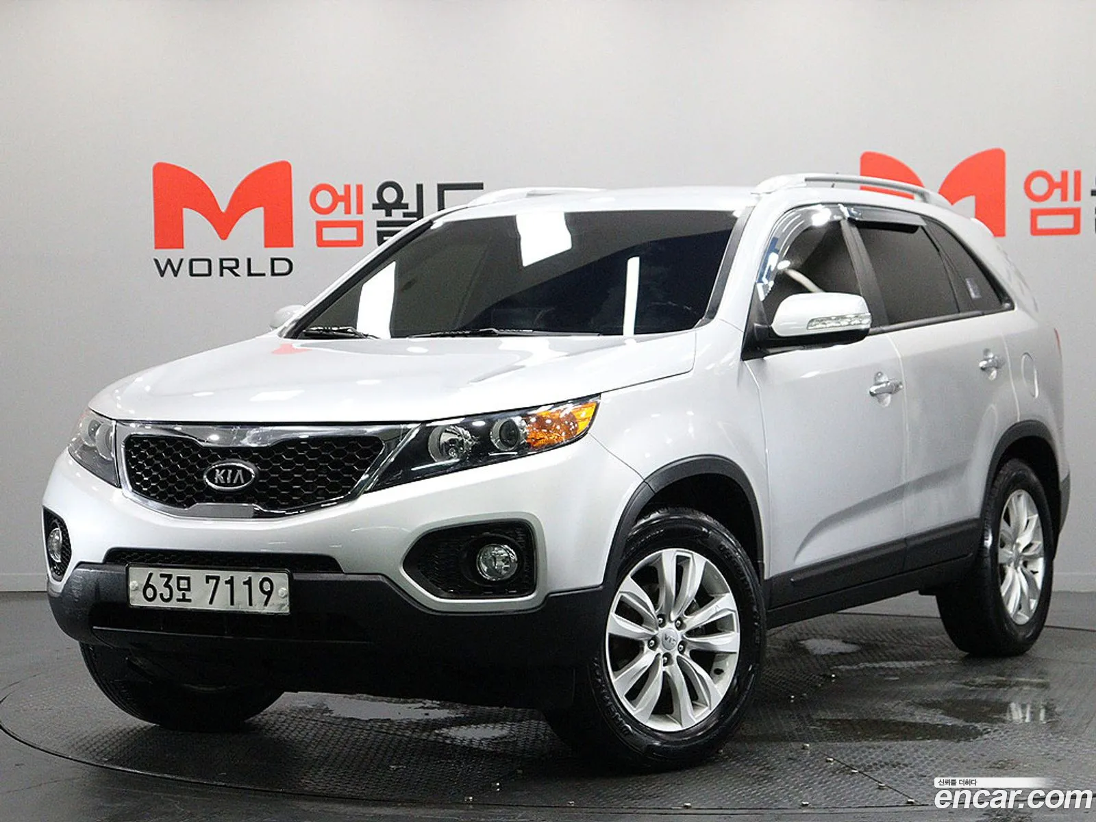 Kia Sorento R 2012 — 19